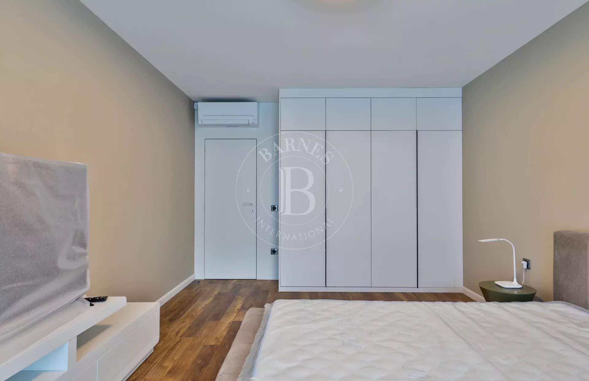 Sofia  - Piso 3 Cuartos 2 Habitaciones - picture 8