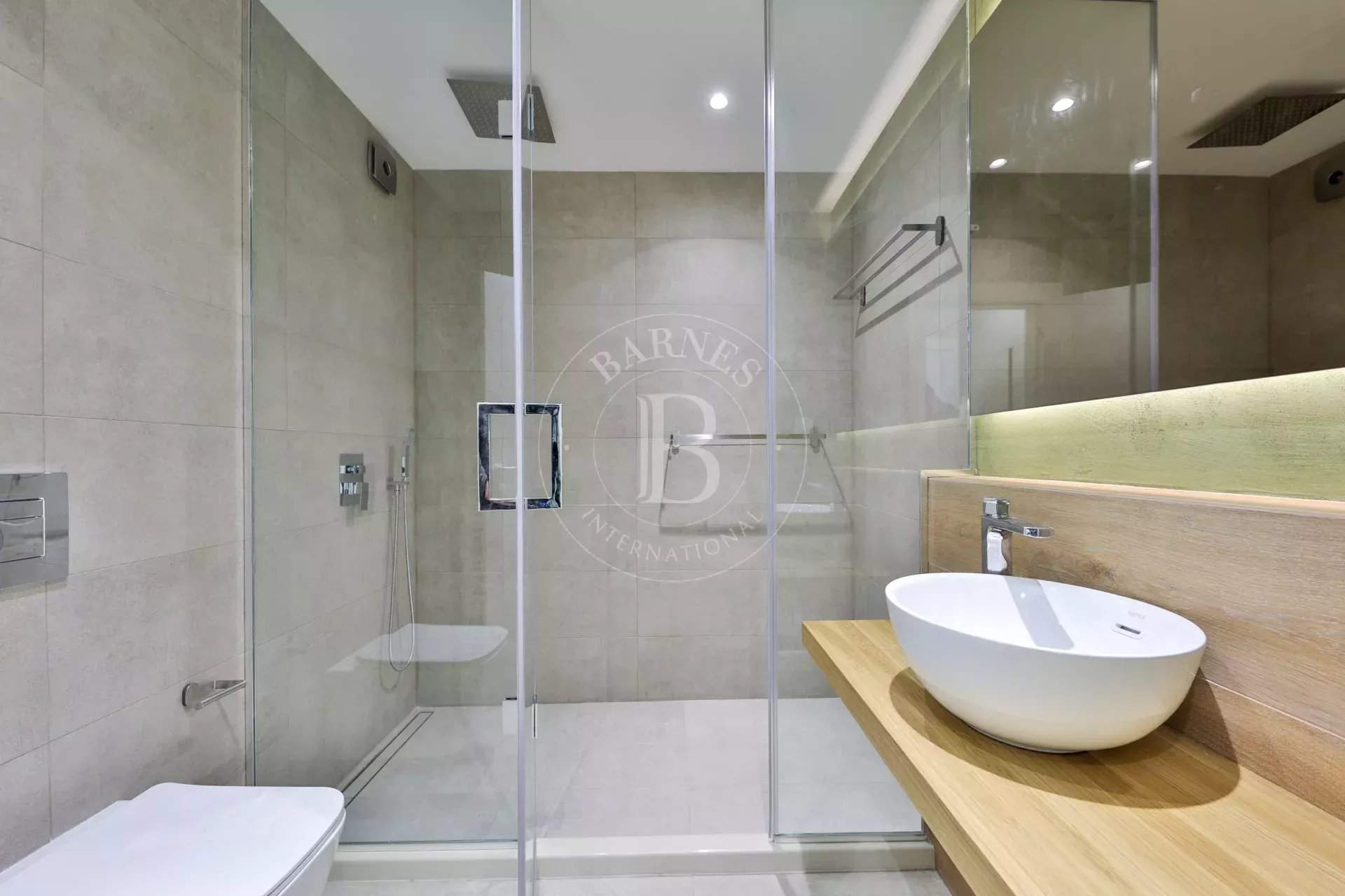 Sofia  - Piso 3 Cuartos 2 Habitaciones - picture 11