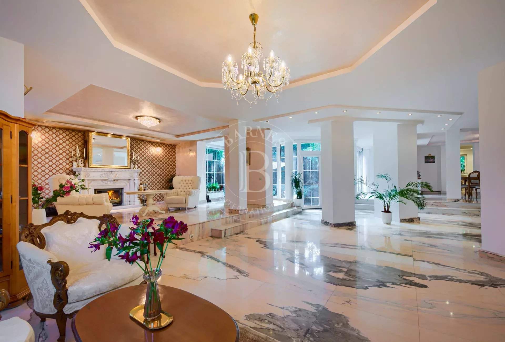 Sofia  - House 4 Bedrooms - picture 2