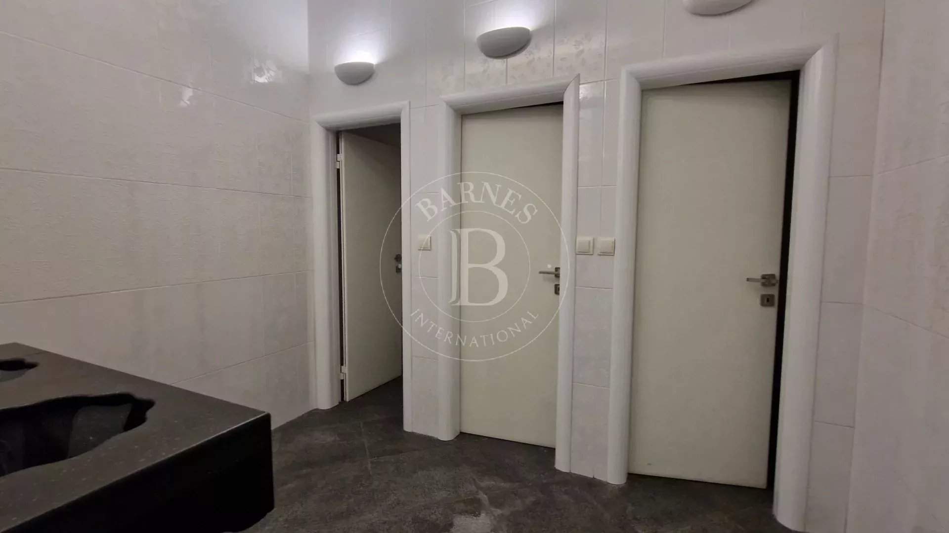 Sofia  - Immeuble  - picture 10