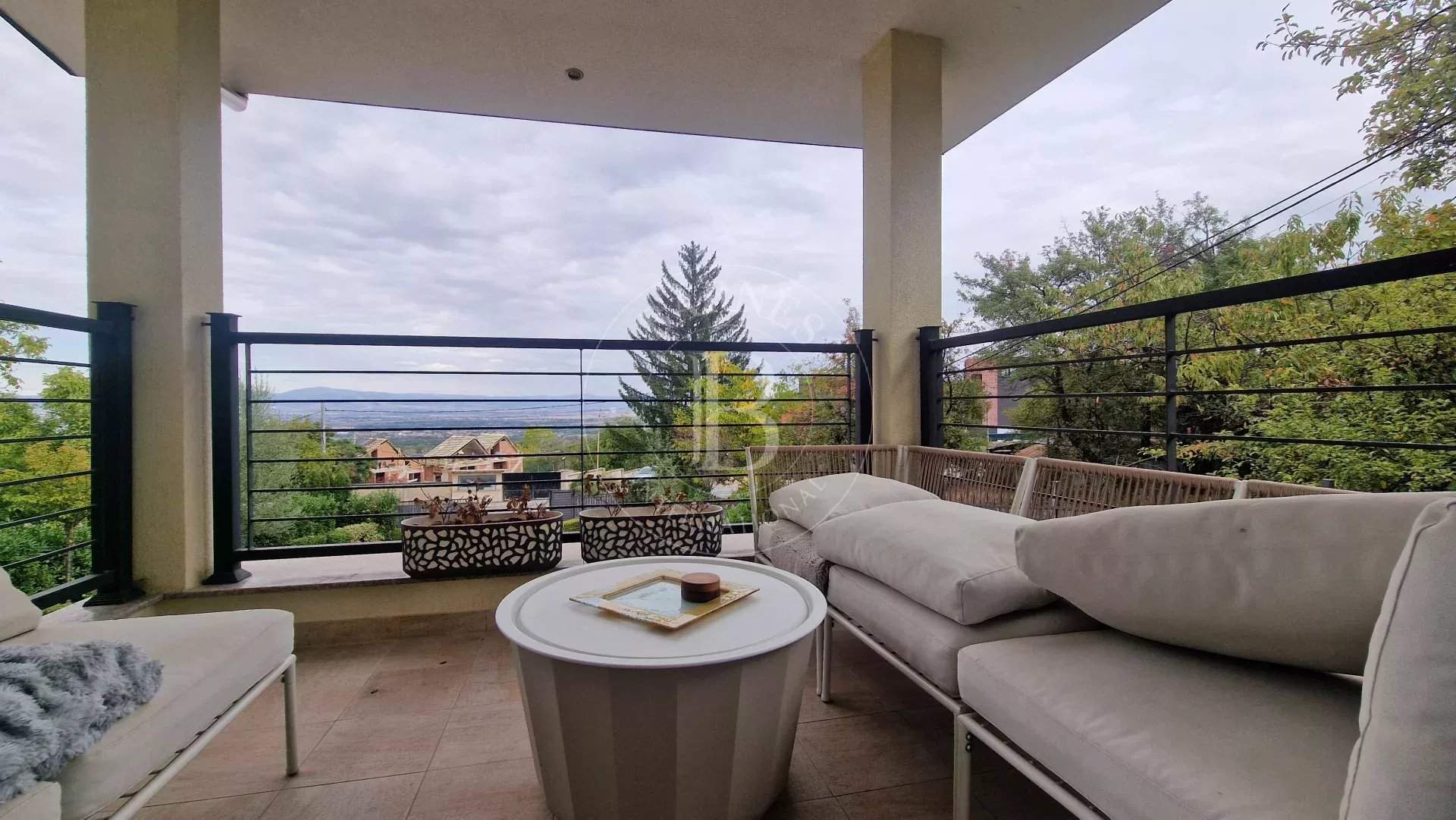 Sofia  - Maison 7 Pi&egrave;ces 3 Chambres - picture 5