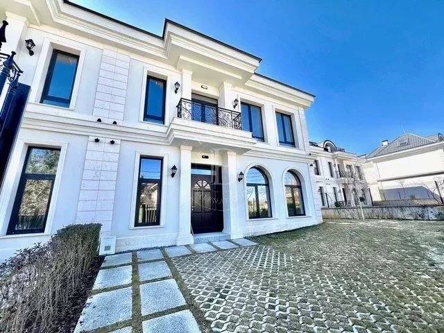 Sofia  - House 4 Bedrooms - picture 4