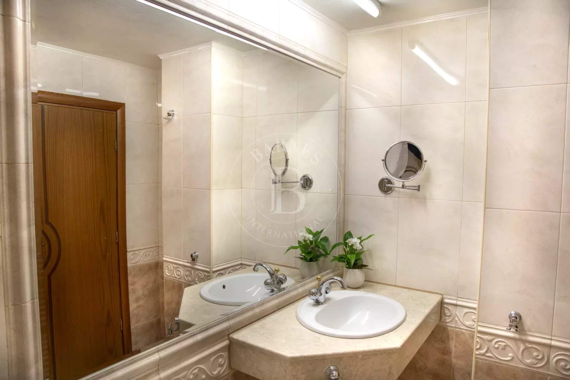 Sofia  - Apartment 4 Bedrooms - picture 4