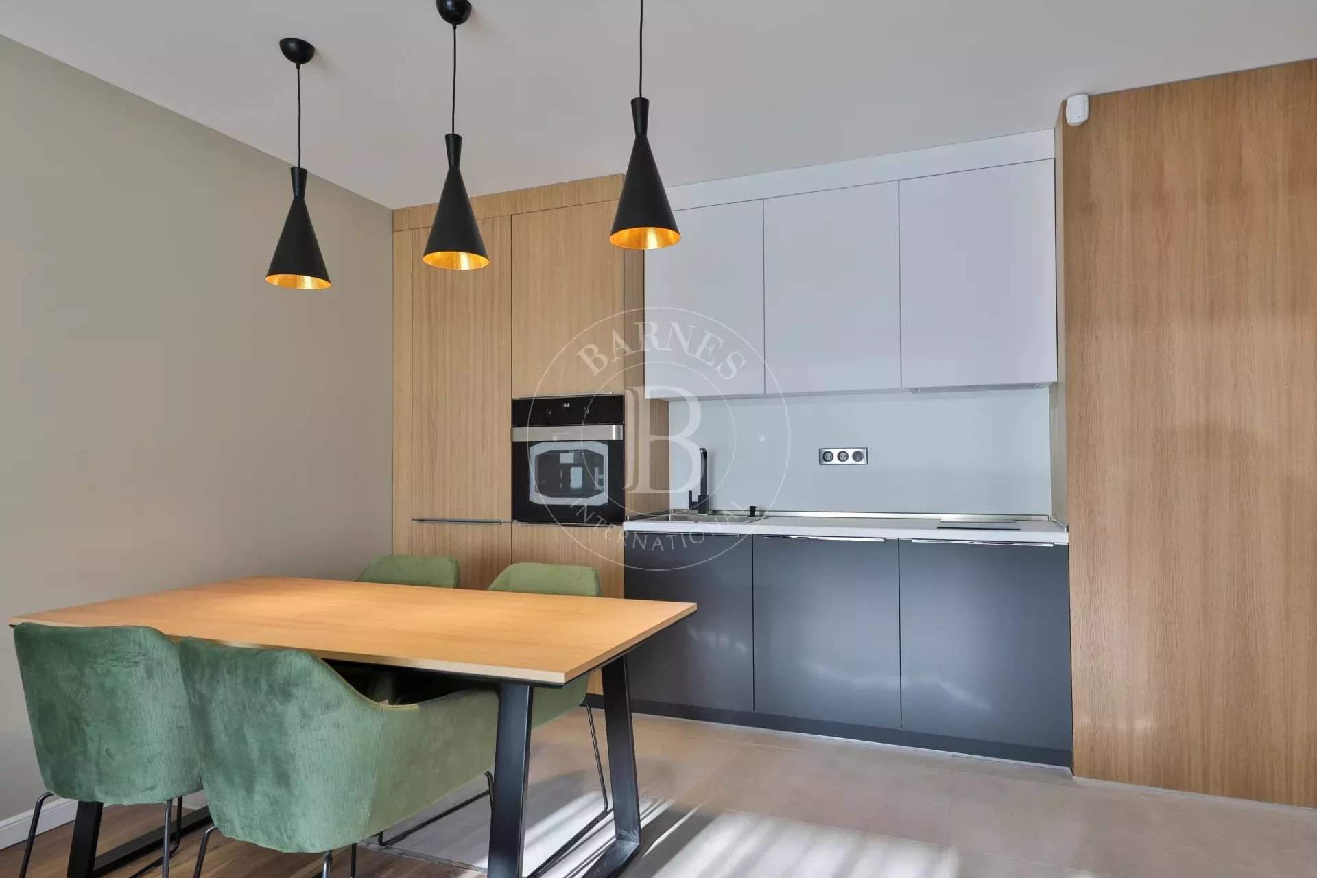 Sofia  - Piso 3 Cuartos 2 Habitaciones - picture 2