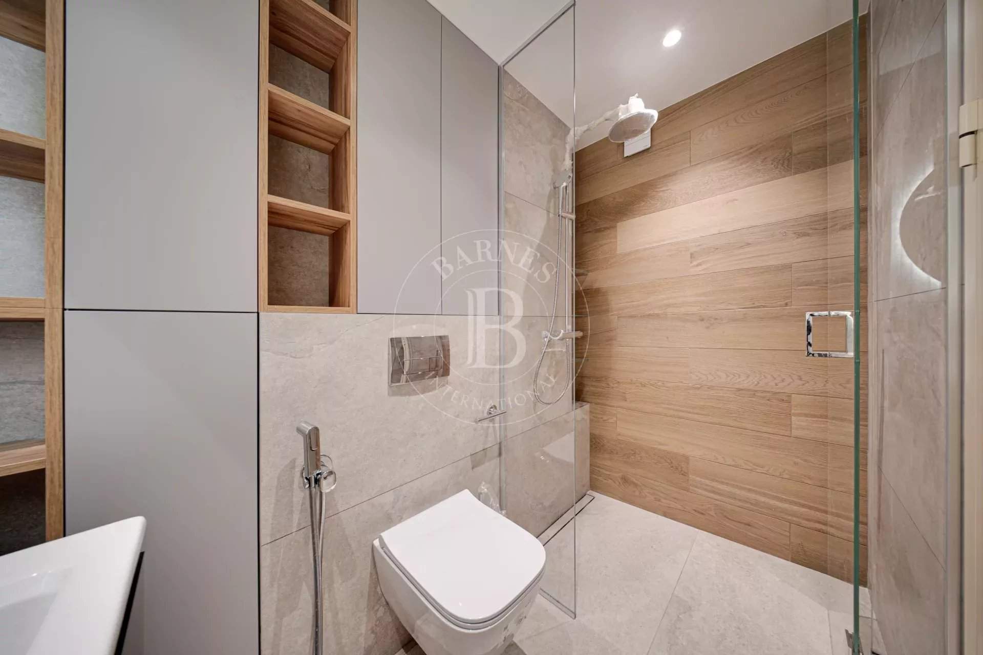 Sofia  - Piso 3 Cuartos 2 Habitaciones - picture 9