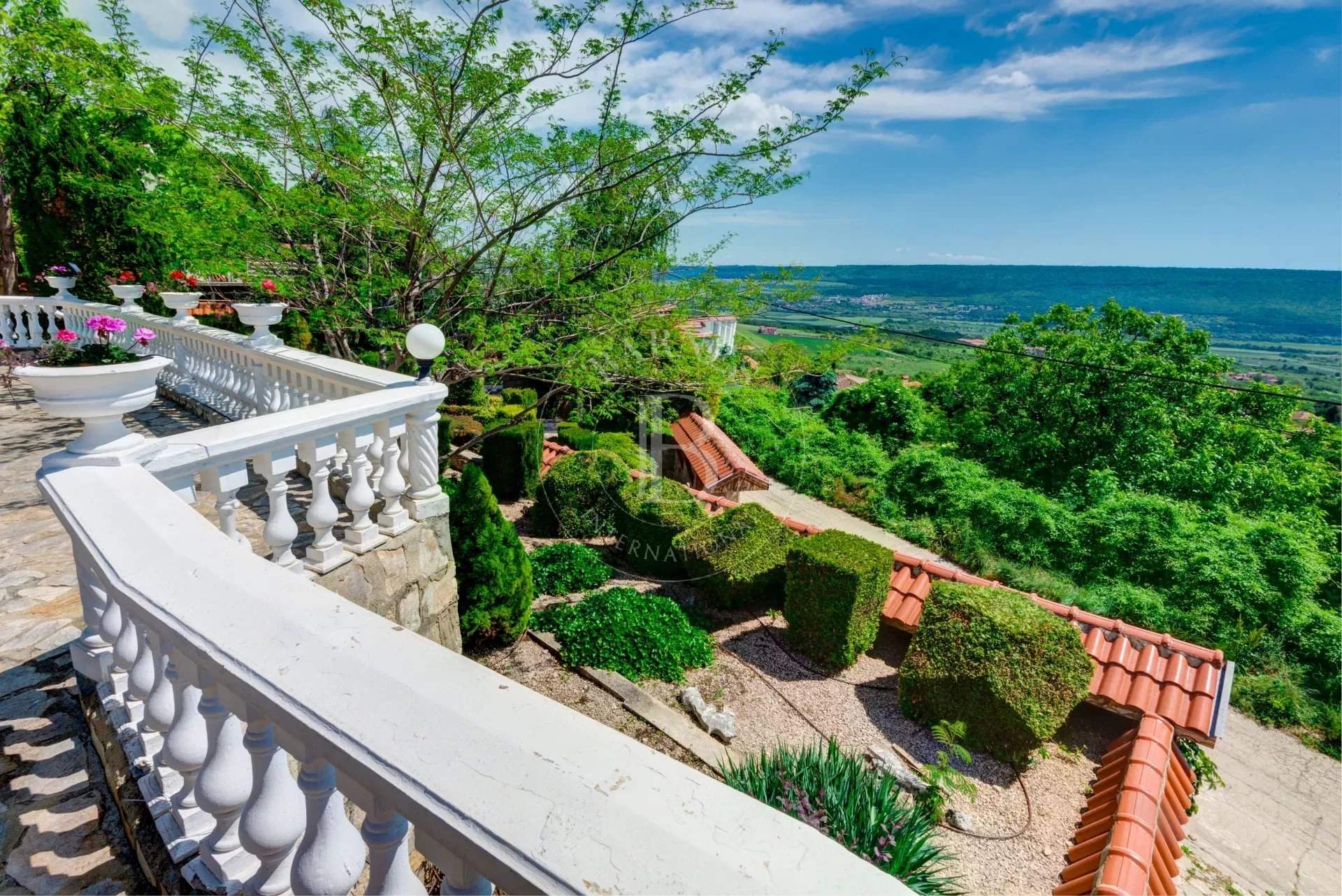 Rogachevo  - Maison 4 Pi&egrave;ces 3 Chambres - picture 2