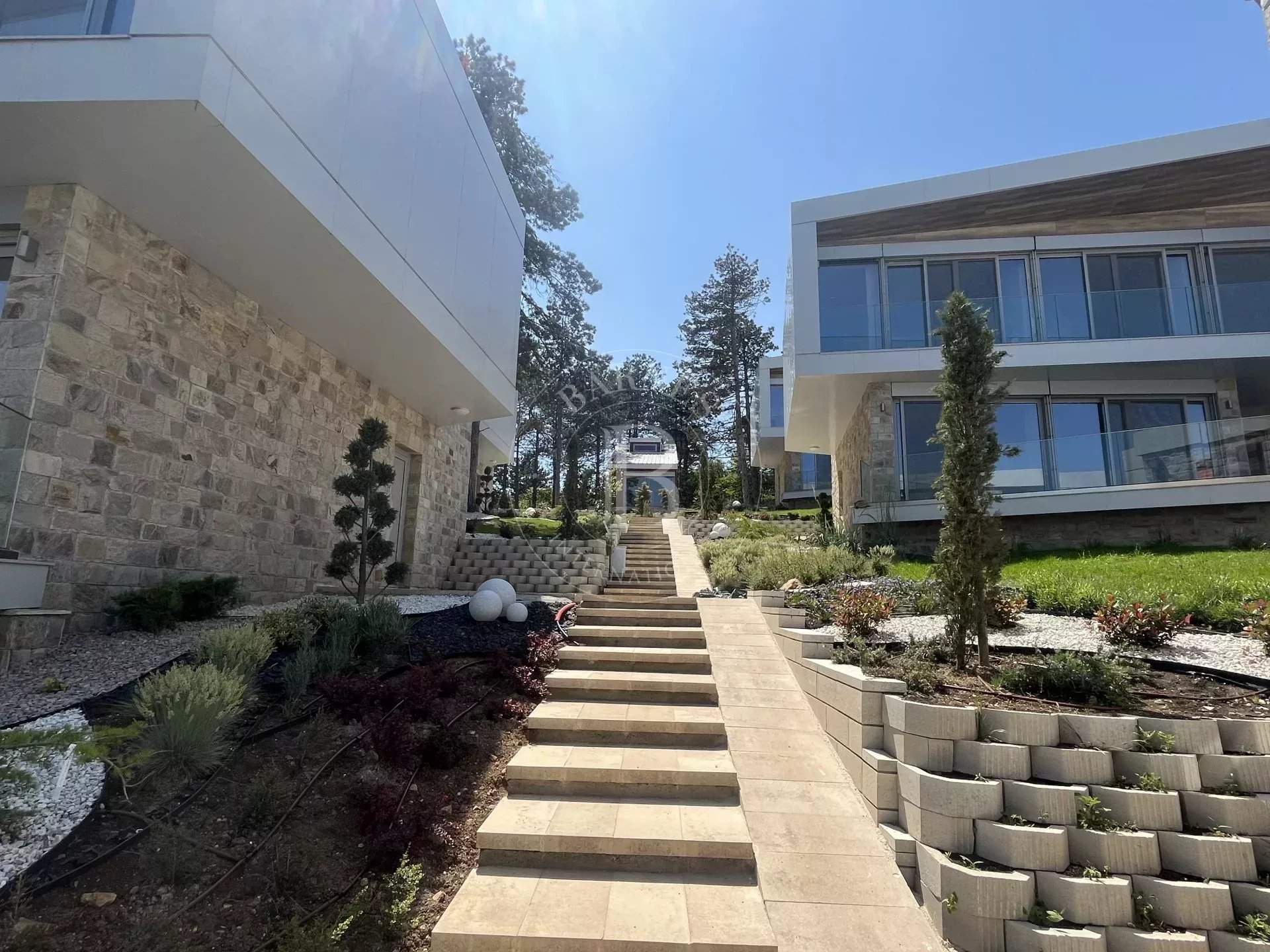 Sozopol  - Maison 4 Pièces 3 Chambres - picture 2