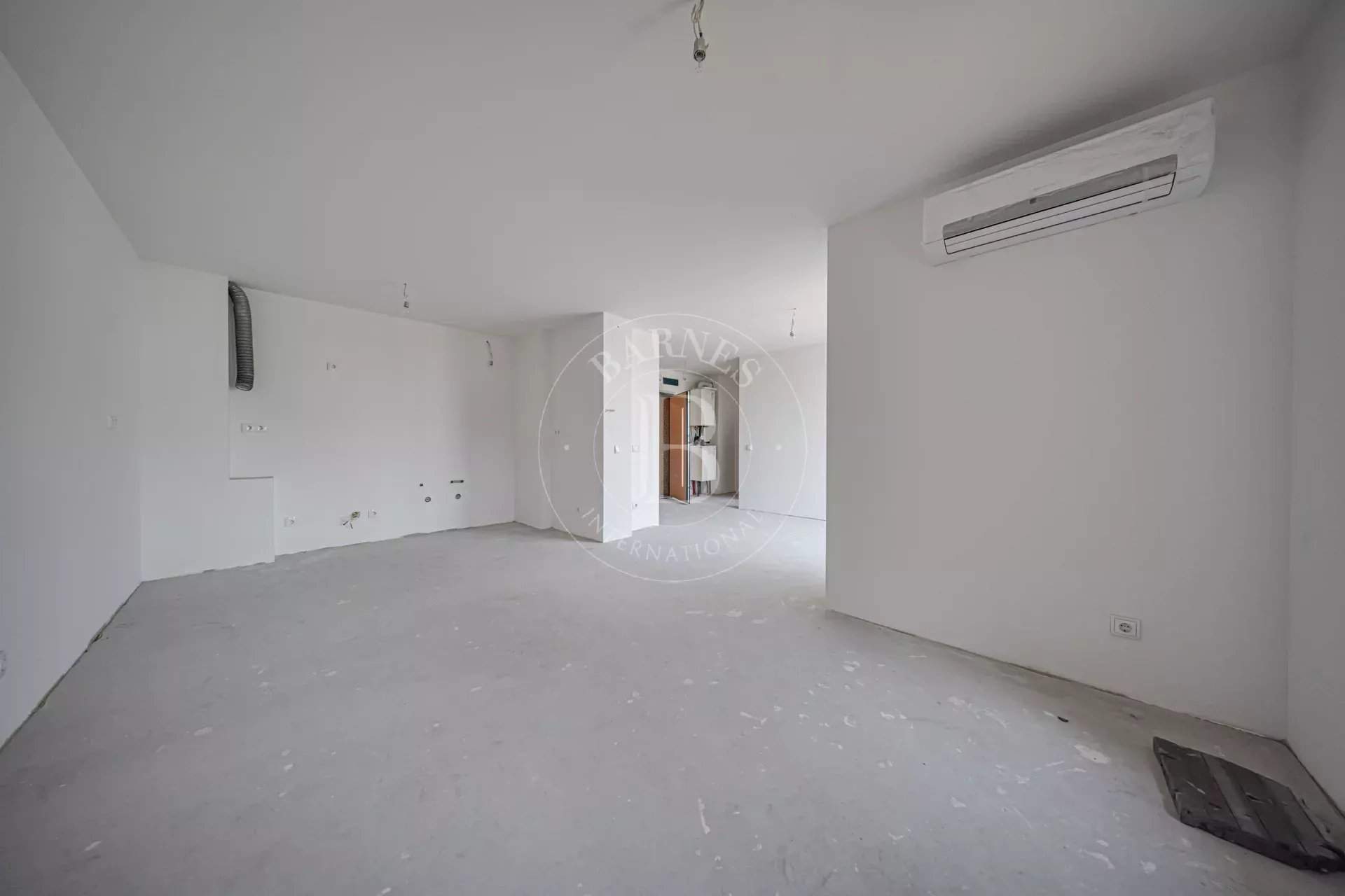 Sofia  - Piso 2 Cuartos, 1 Habitacion - picture 11