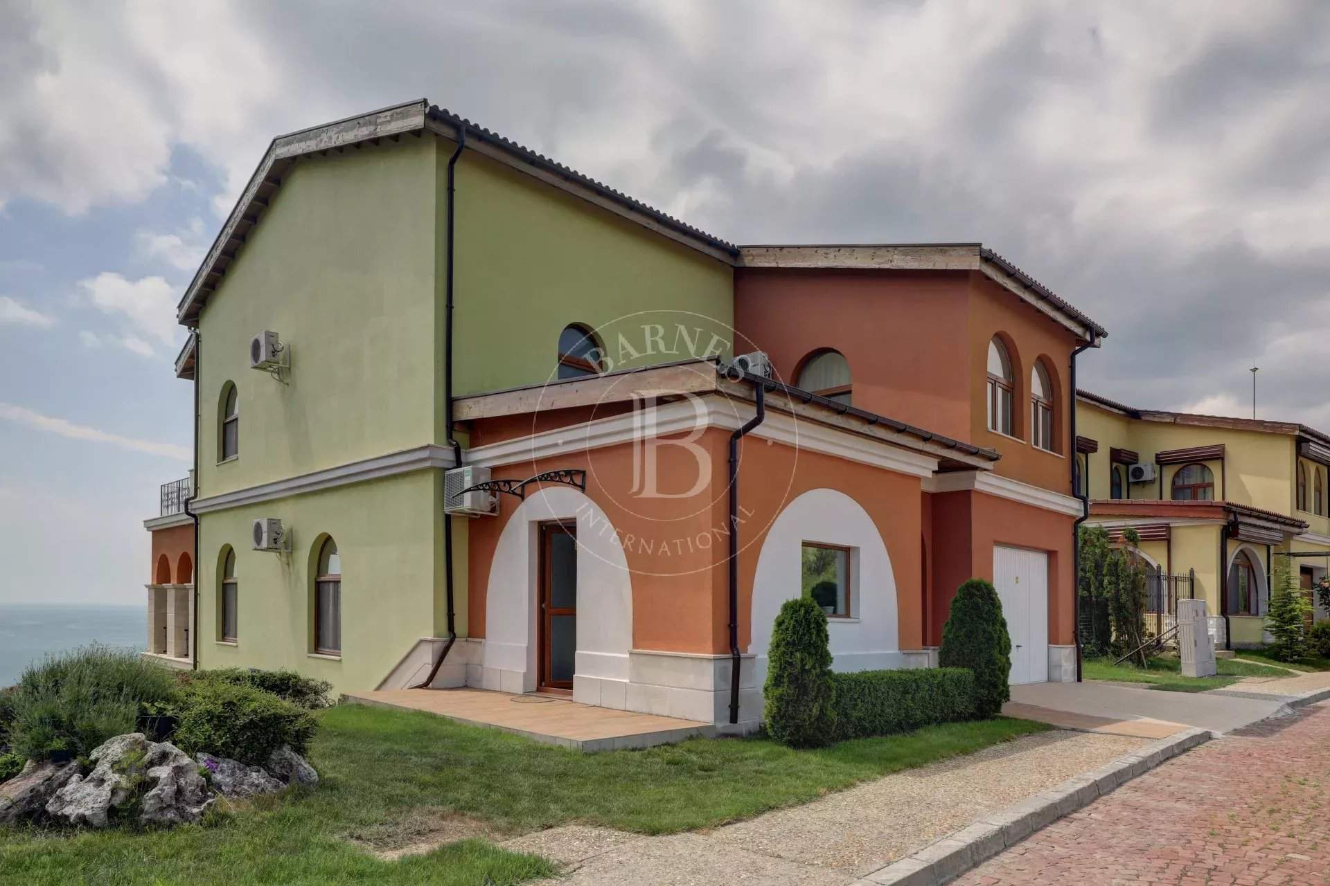 Balchik  - Villa 4 Bedrooms - picture 11