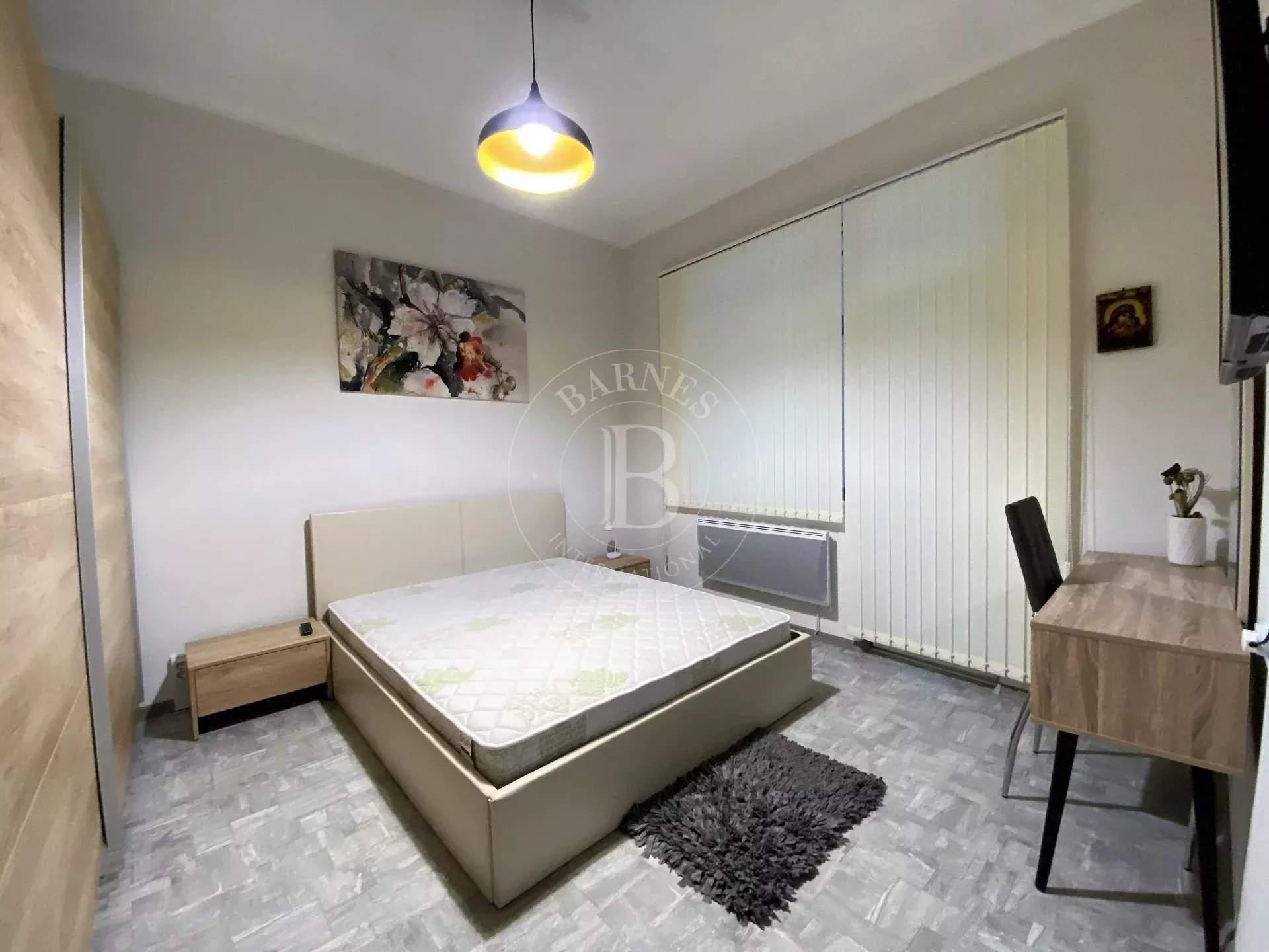 Burgas  - Appartement 4 Pièces 3 Chambres - picture 3