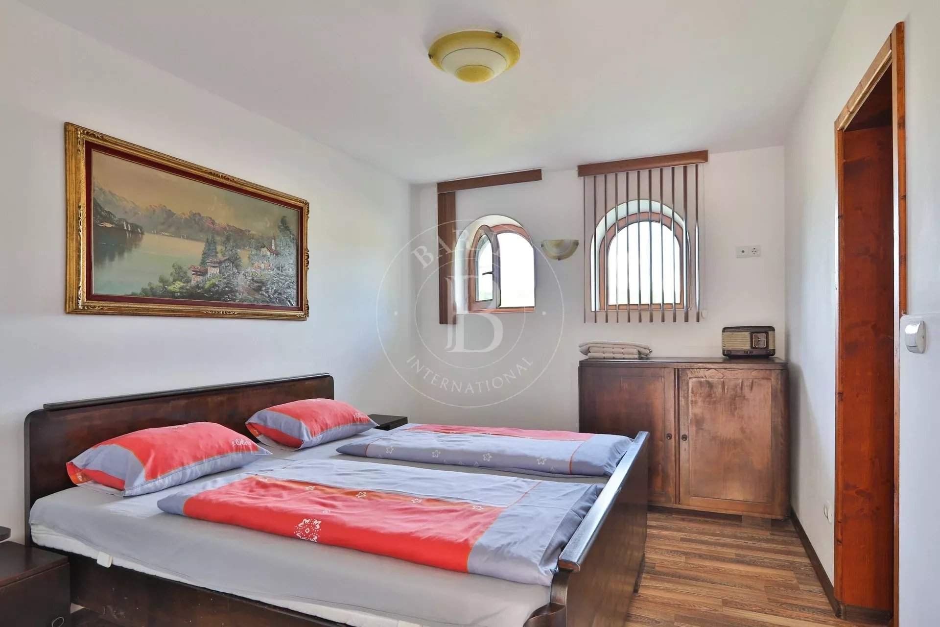 Veliko Tarnovo  - Maison 10 Pièces 8 Chambres - picture 12