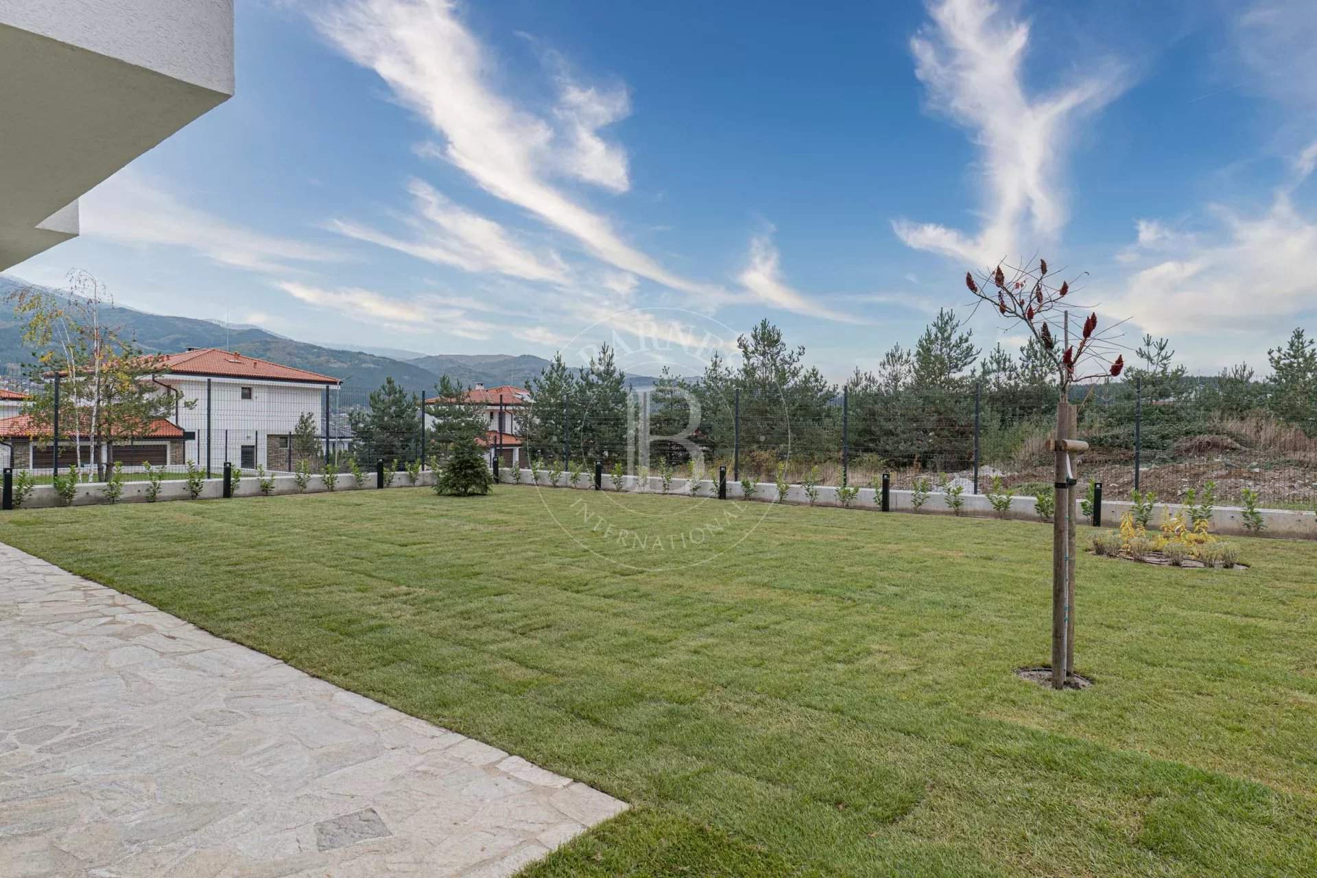 Sofia  - Maison 7 Pi&egrave;ces 3 Chambres - picture 6