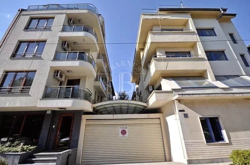 Sofia  - Building  - picture 1