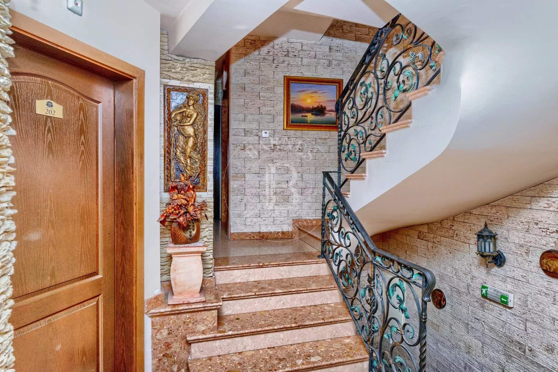 Plovdiv  - Hotel  - picture 13