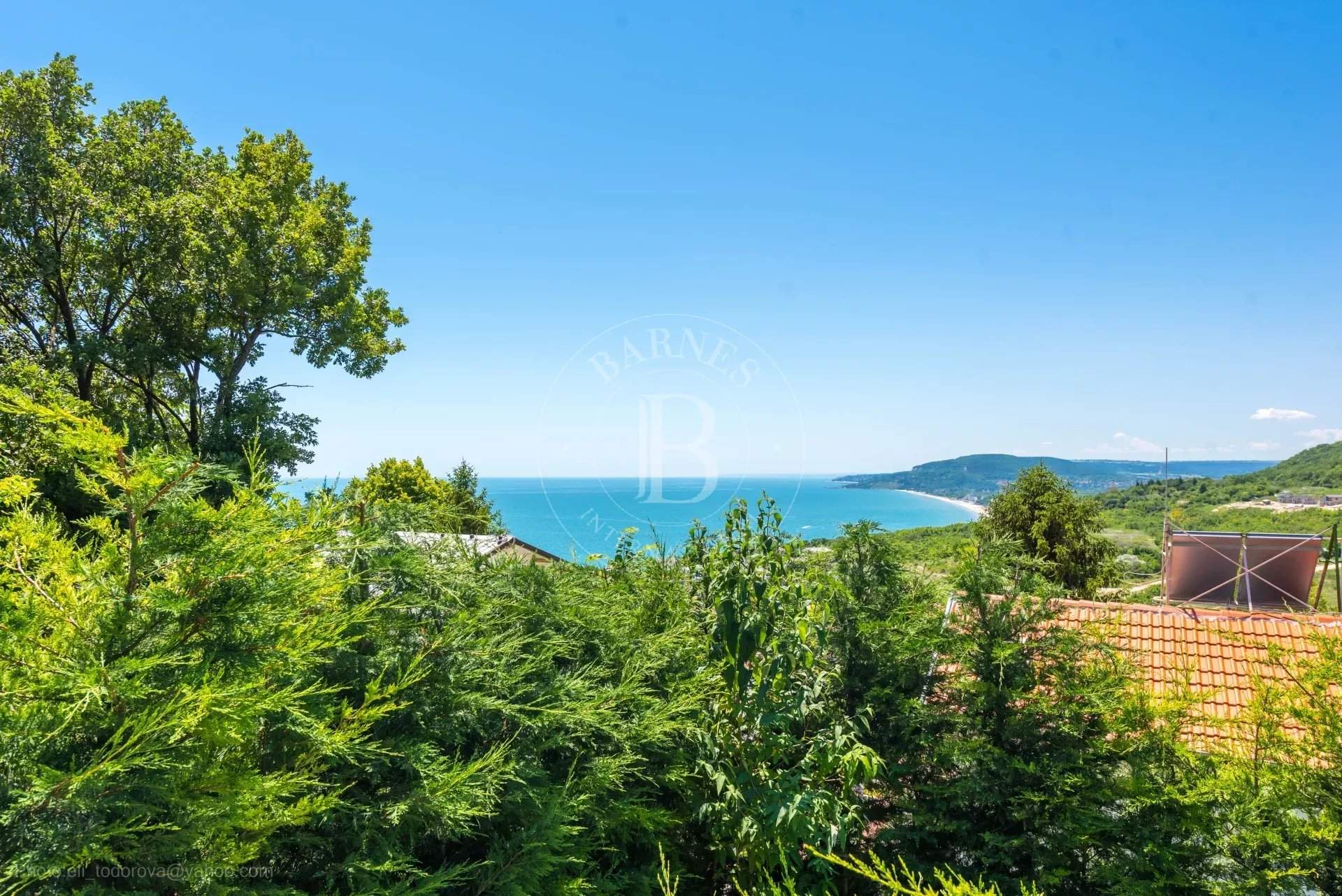 Albena  - House 6 Bedrooms - picture 11