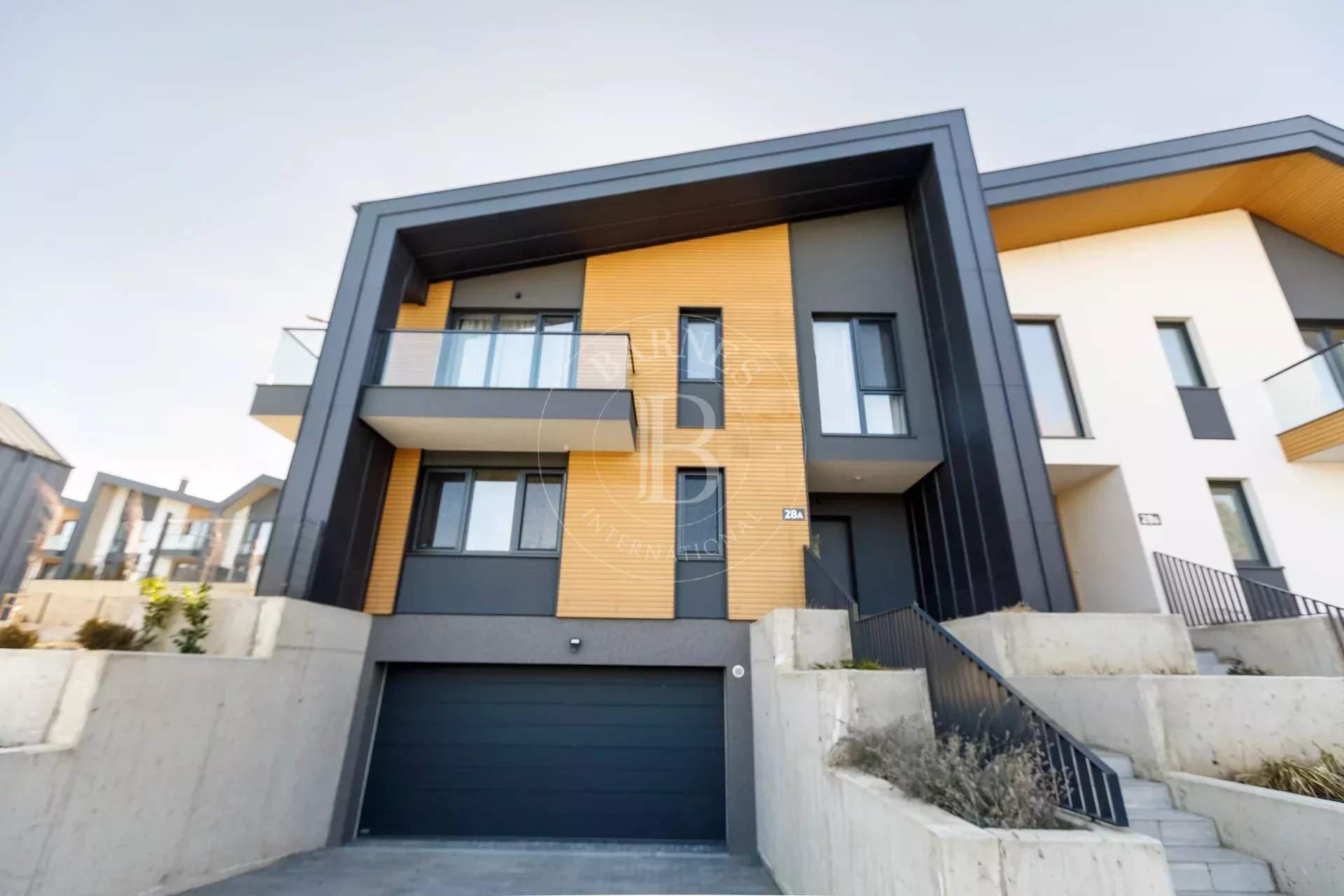 Sofia  - Casa 5 Cuartos 4 Habitaciones - picture 2