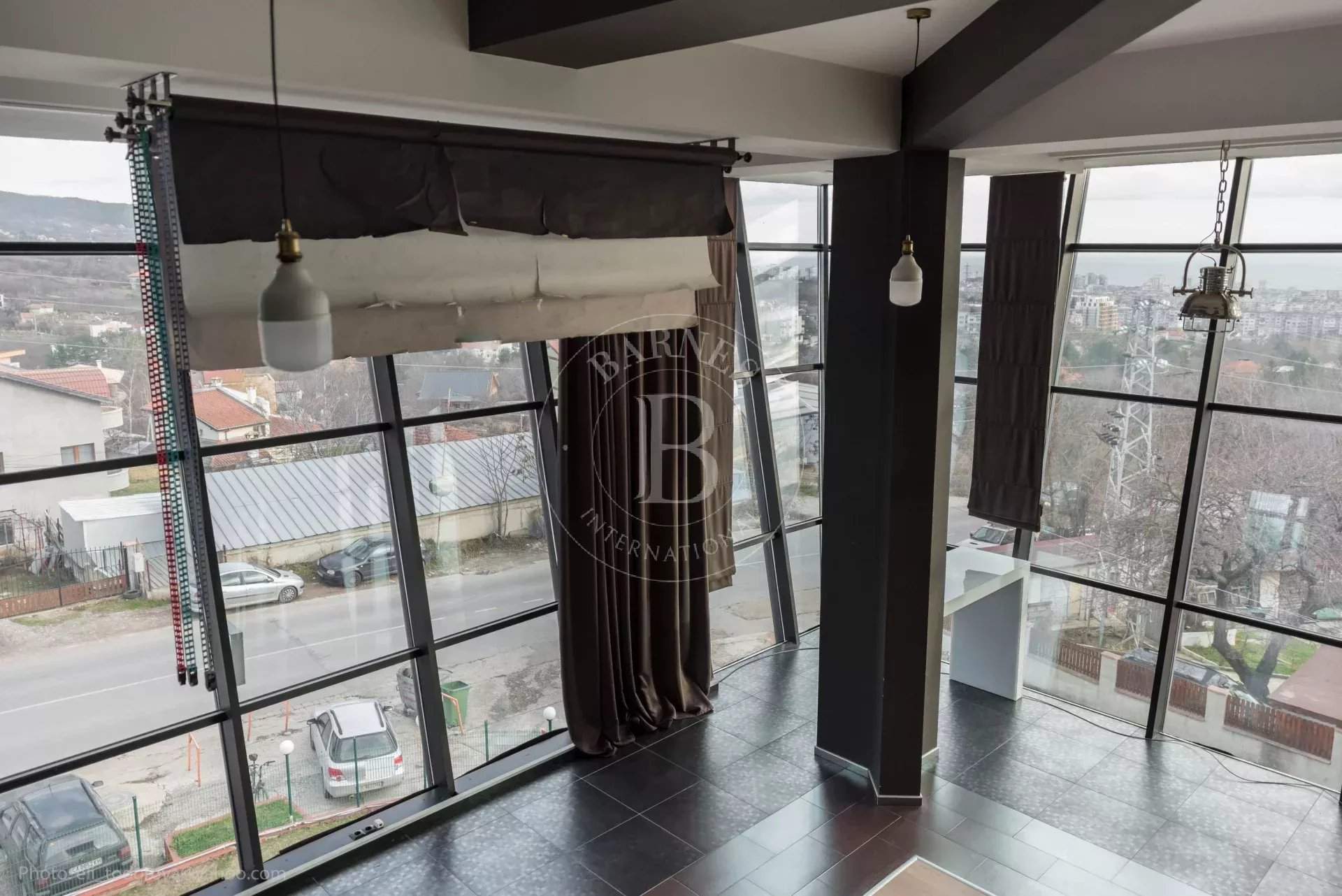 Varna  - Bureaux 6 Pi&egrave;ces - picture 16