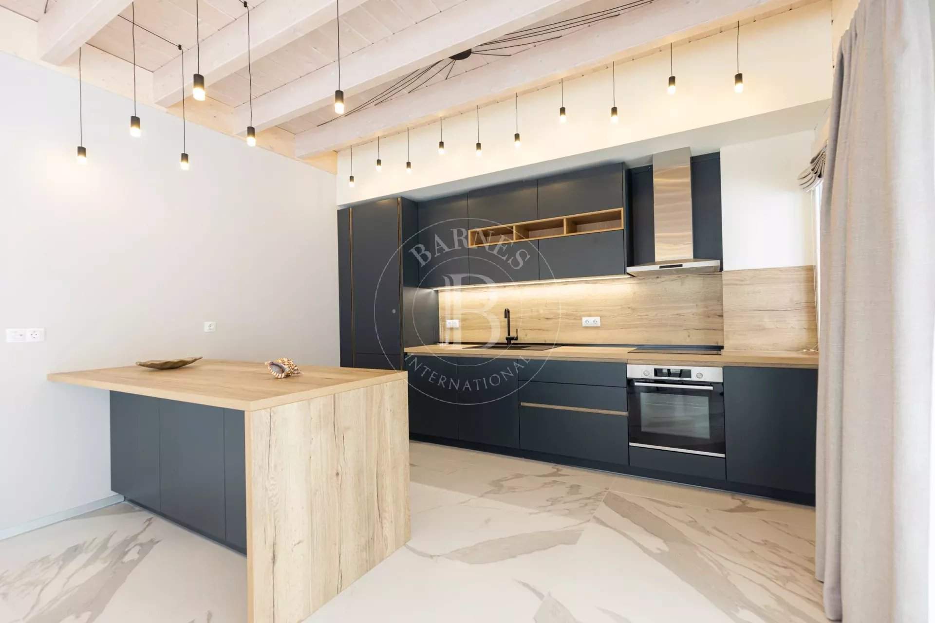 Sofia  - Maison 5 Pi&egrave;ces 4 Chambres - picture 4