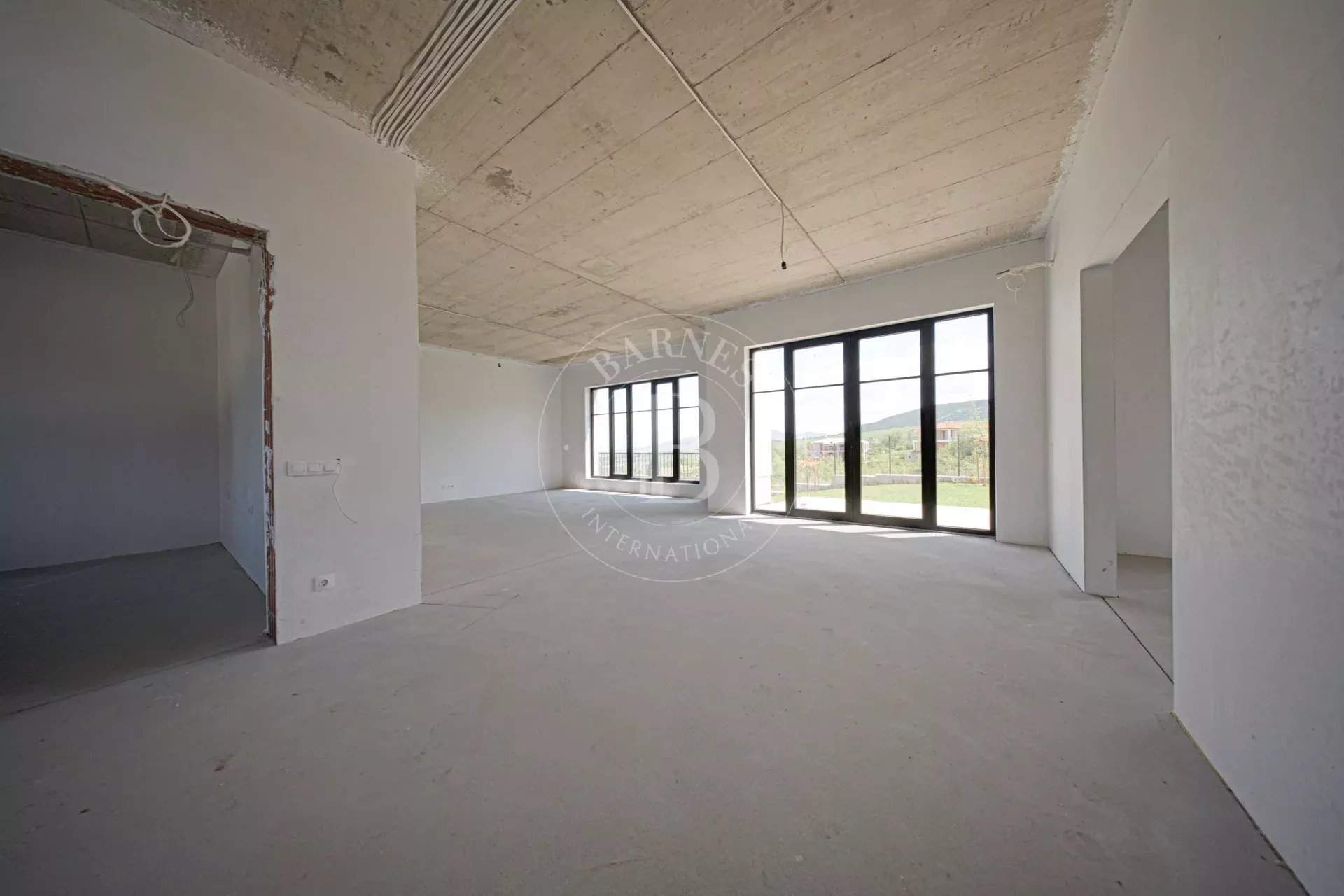 Sofia  - Maison 9 Pi&egrave;ces 4 Chambres - picture 4