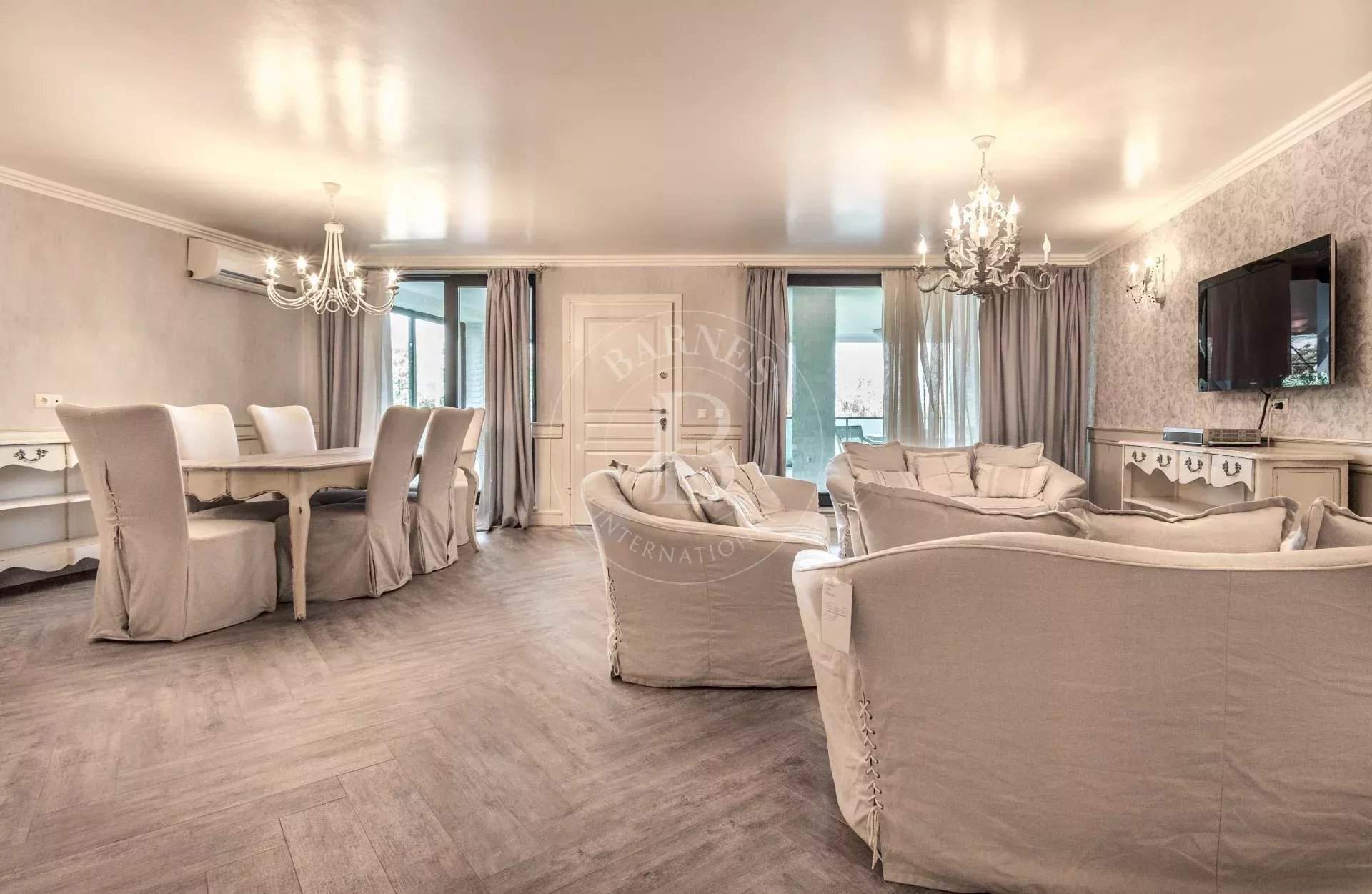 Varna  - Appartement 3 Pièces 2 Chambres - picture 1