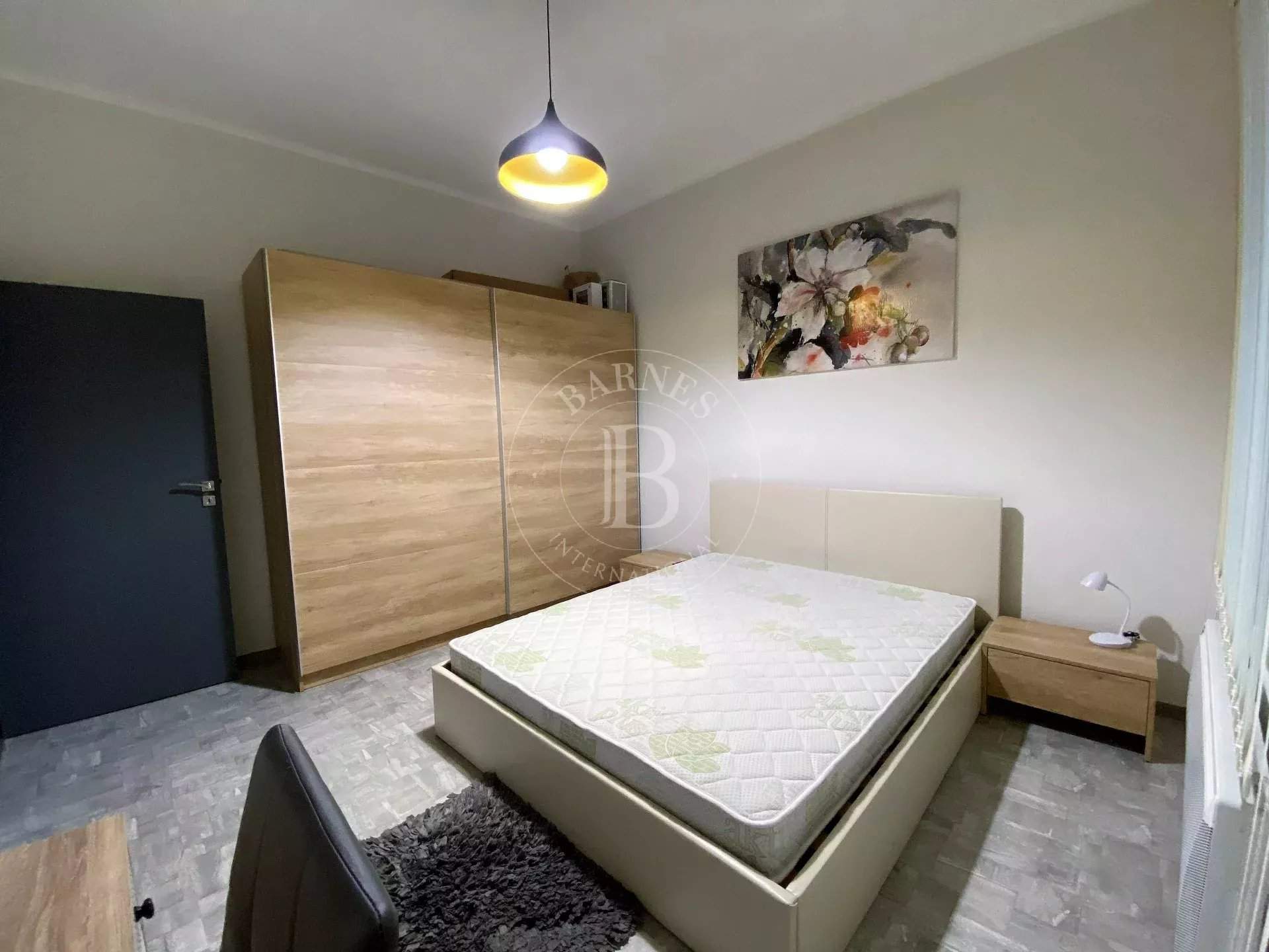 Burgas  - Appartement 4 Pièces 3 Chambres - picture 6