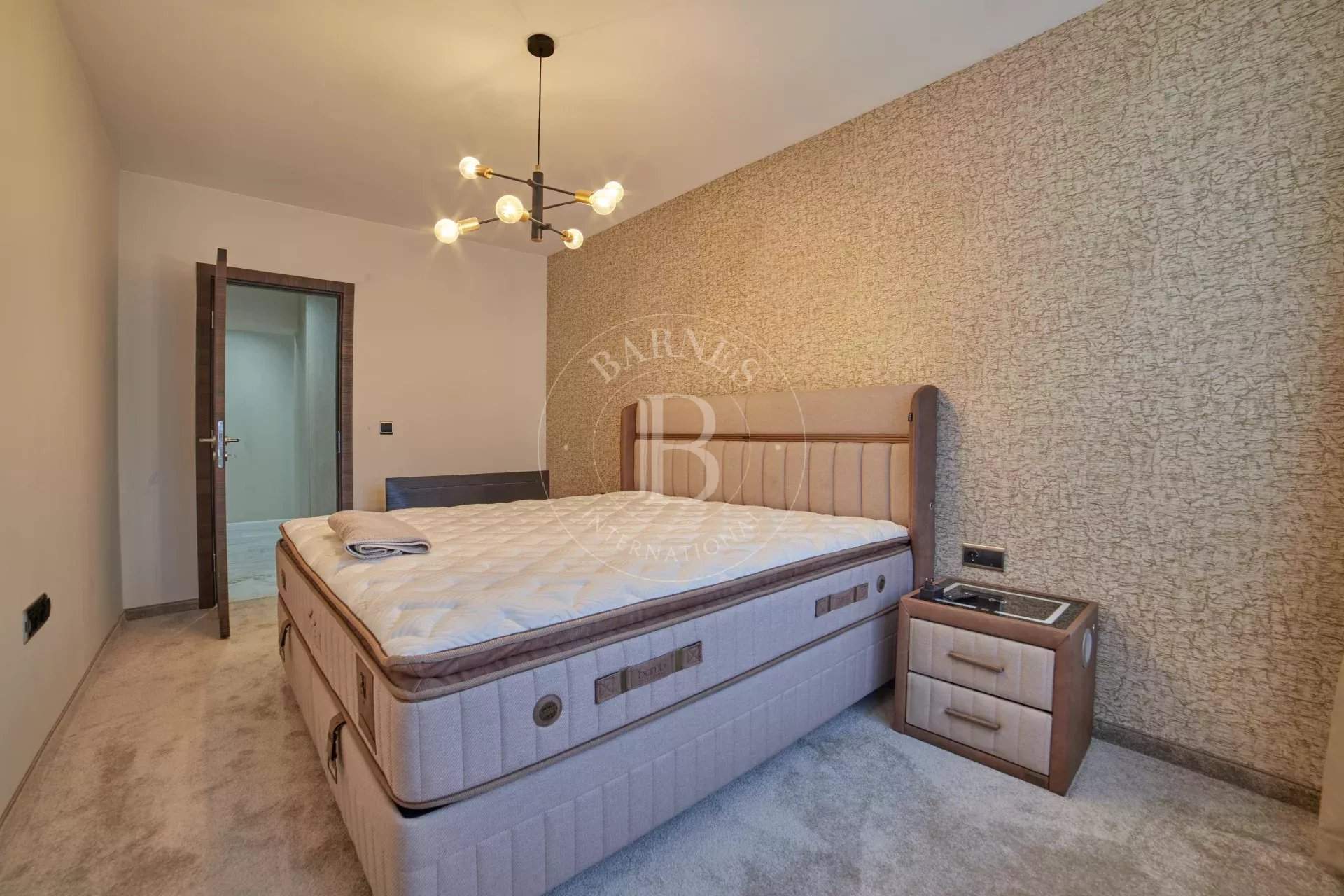 Sofia  - Piso 3 Cuartos 2 Habitaciones - picture 9