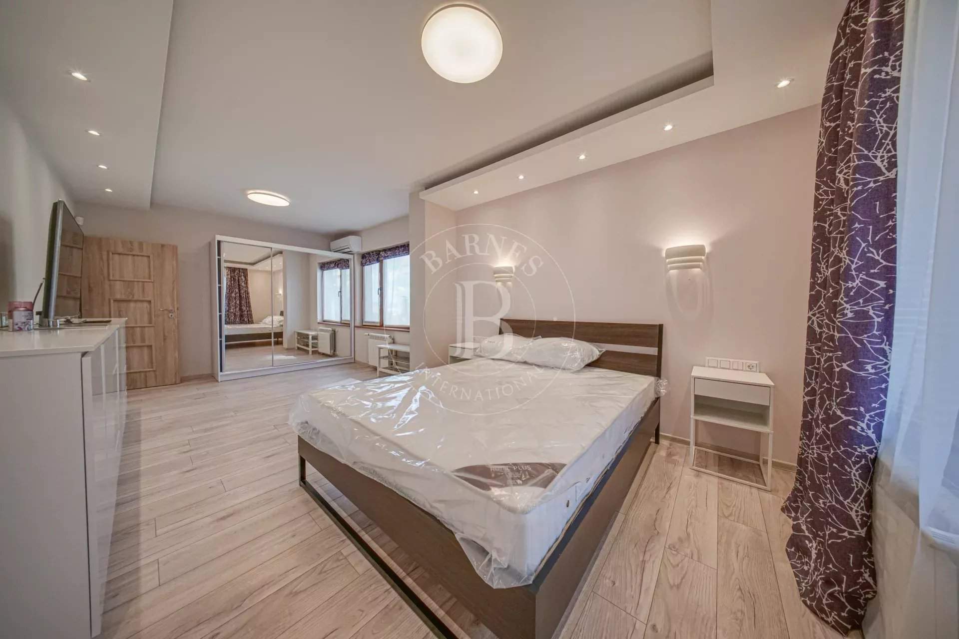 Garmen  - Piso 3 Cuartos 4 Habitaciones - picture 13