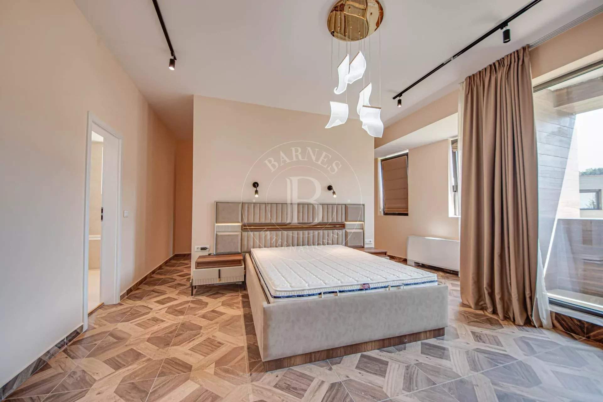 Sofia  - House 4 Bedrooms - picture 12