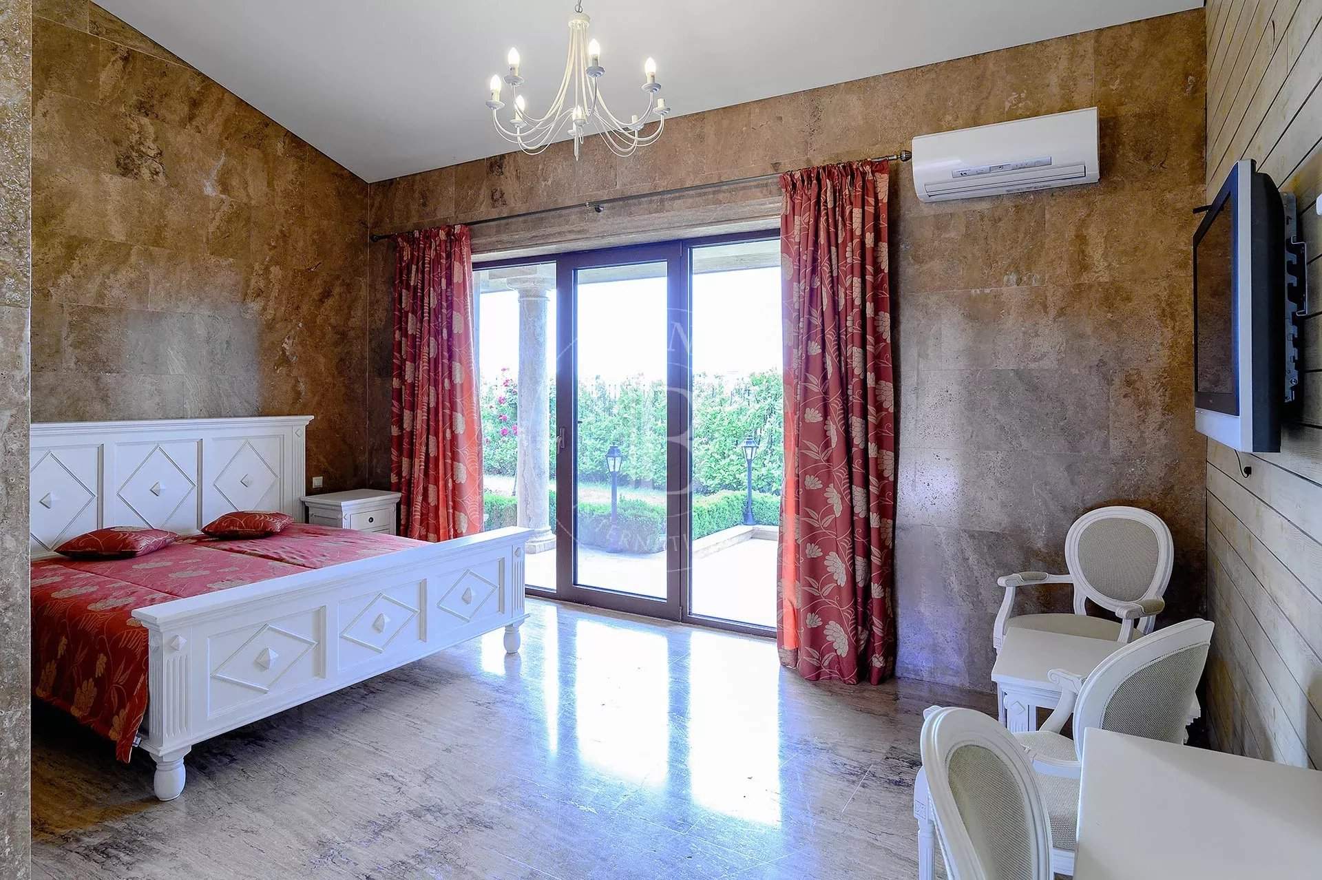 Burgas  - Maison 6 Pièces 5 Chambres - picture 19