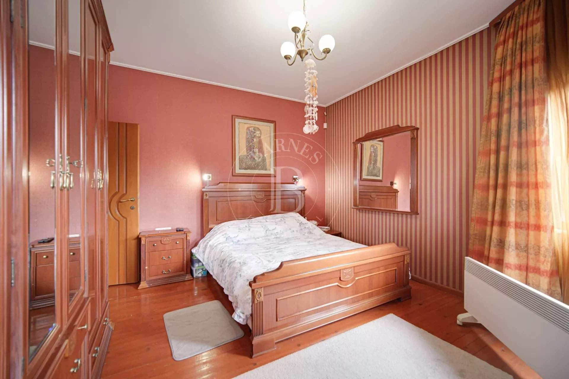 Sofia  - Maison 8 Pièces 5 Chambres - picture 10