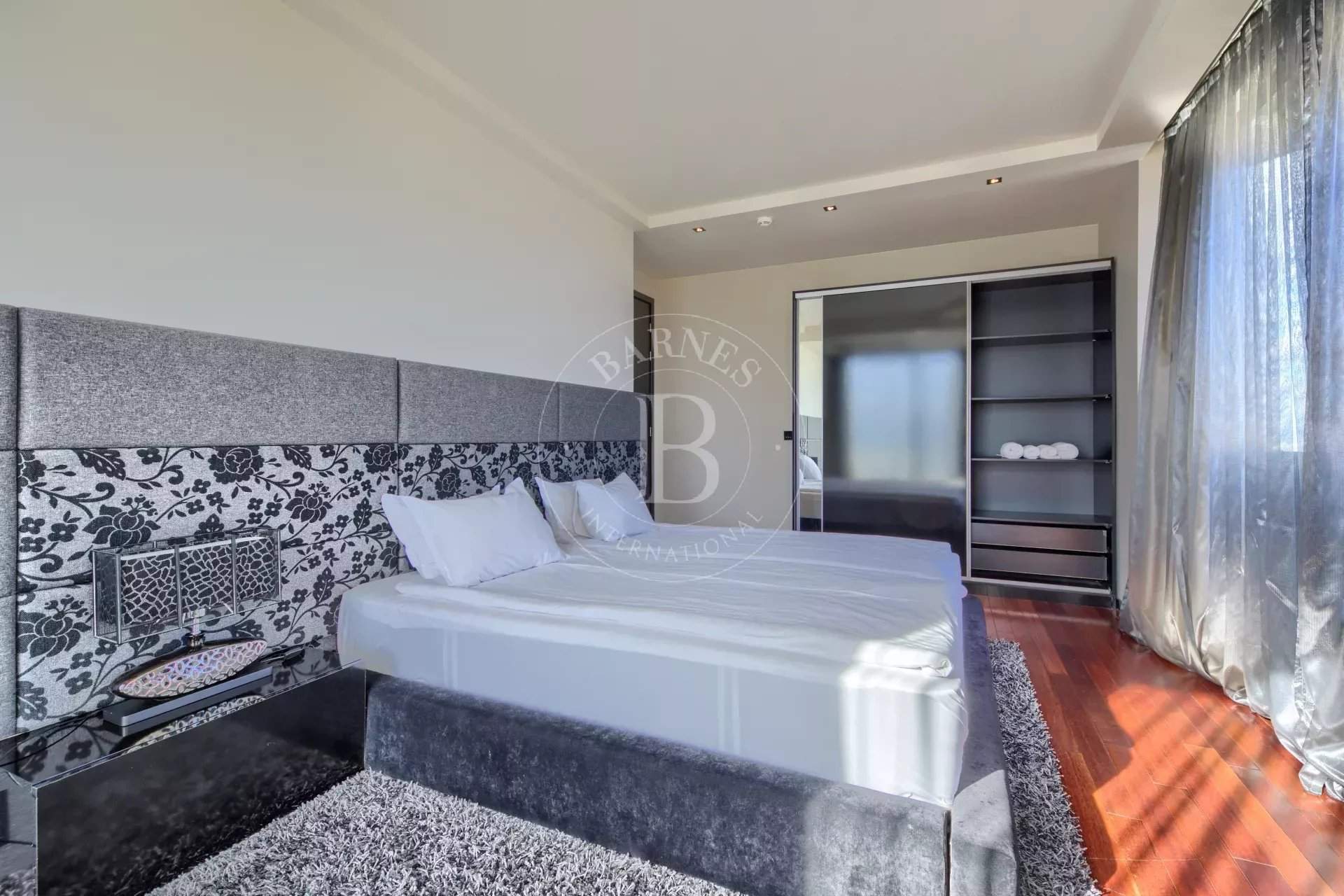 Sofia  - Piso 3 Cuartos 2 Habitaciones - picture 13