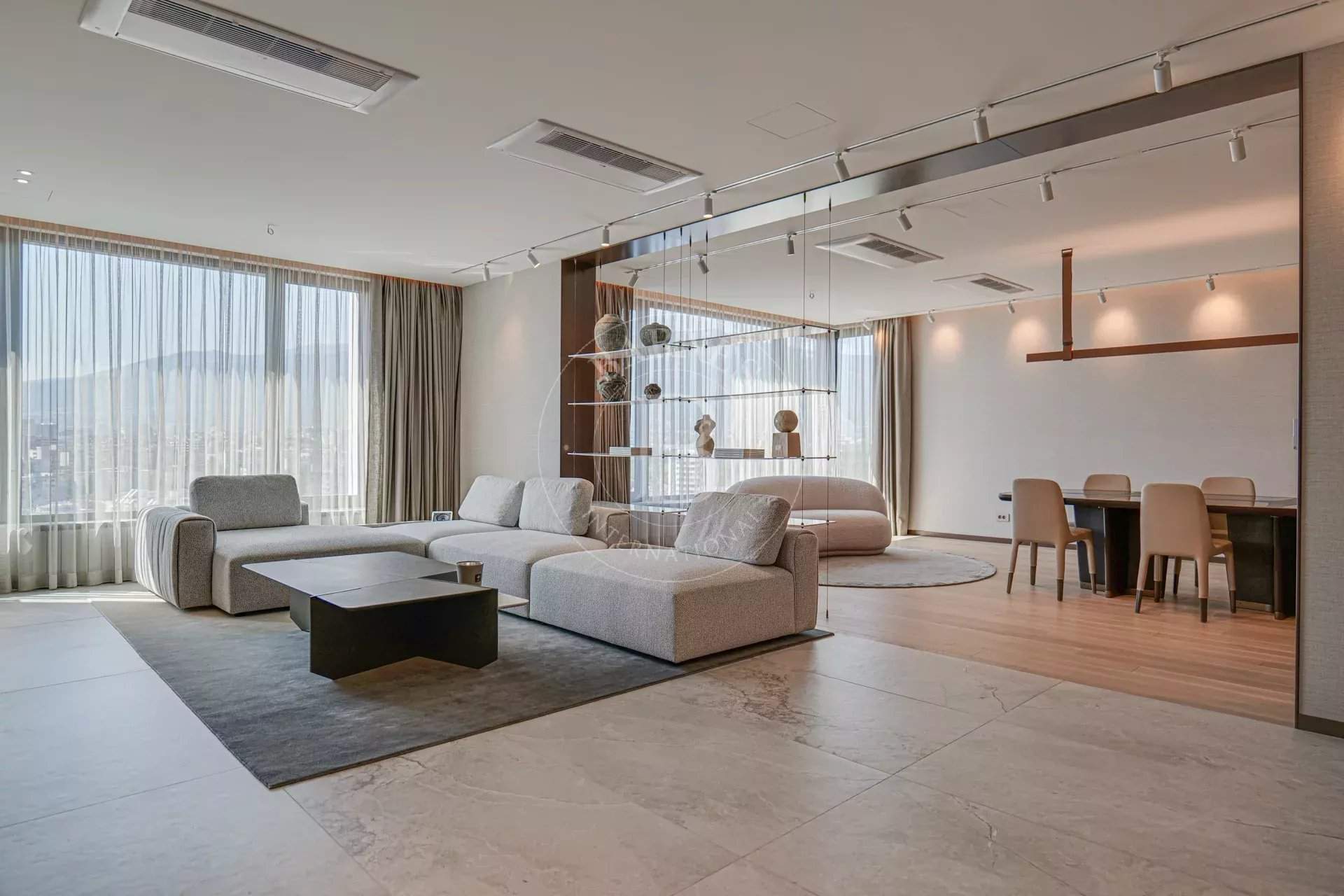 Sofia  - Apartment 3 Bedrooms - picture 1