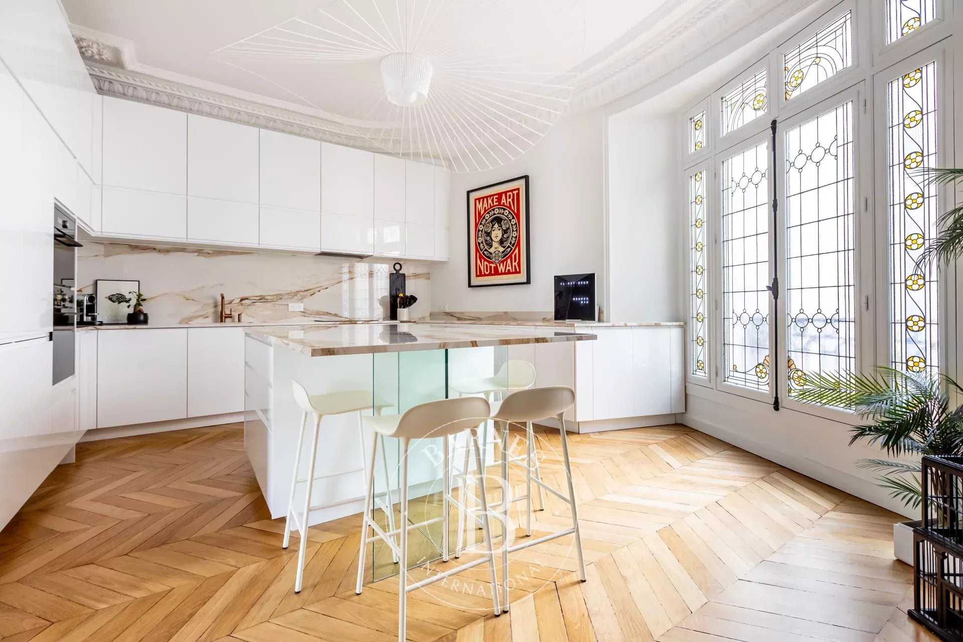 Paris  - Piso 7 Cuartos 4 Habitaciones