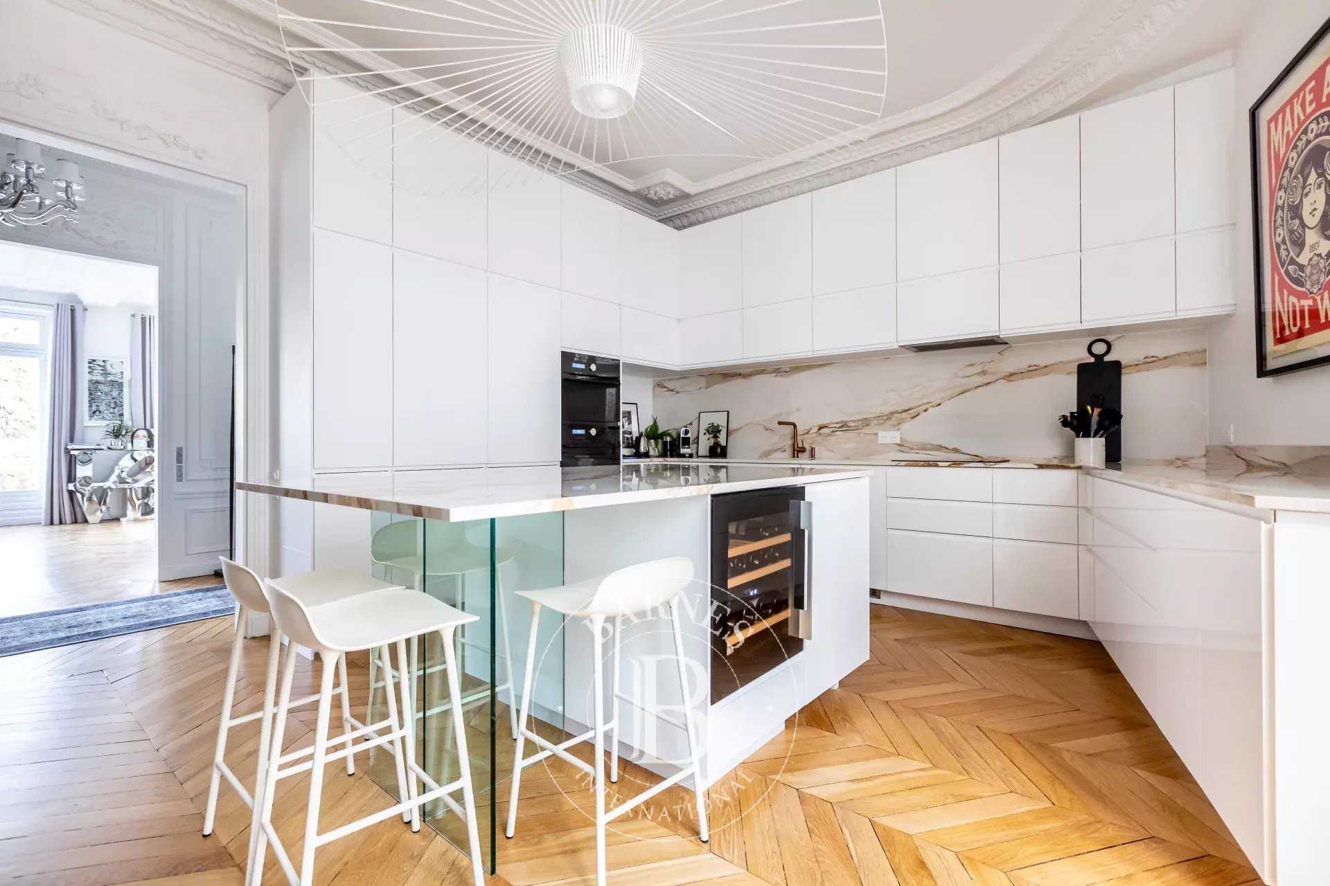 Paris  - Piso 7 Cuartos 4 Habitaciones