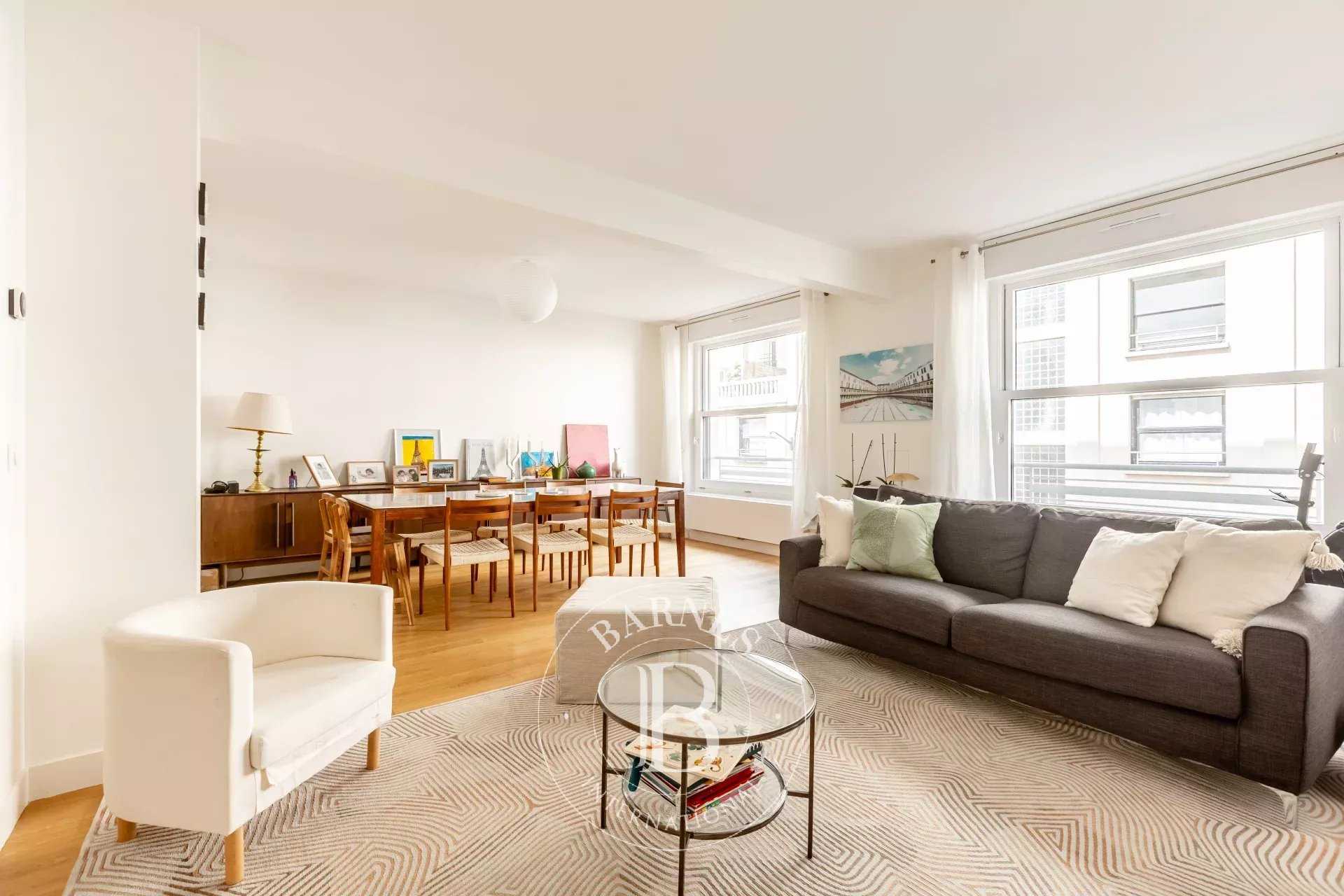 Paris  - Apartment 4 Bedrooms
