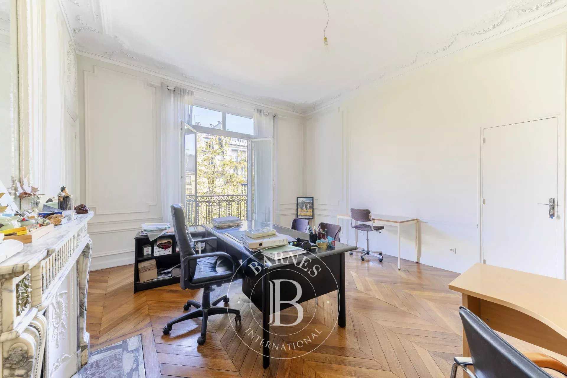 Paris  - Piso 6 Cuartos 4 Habitaciones