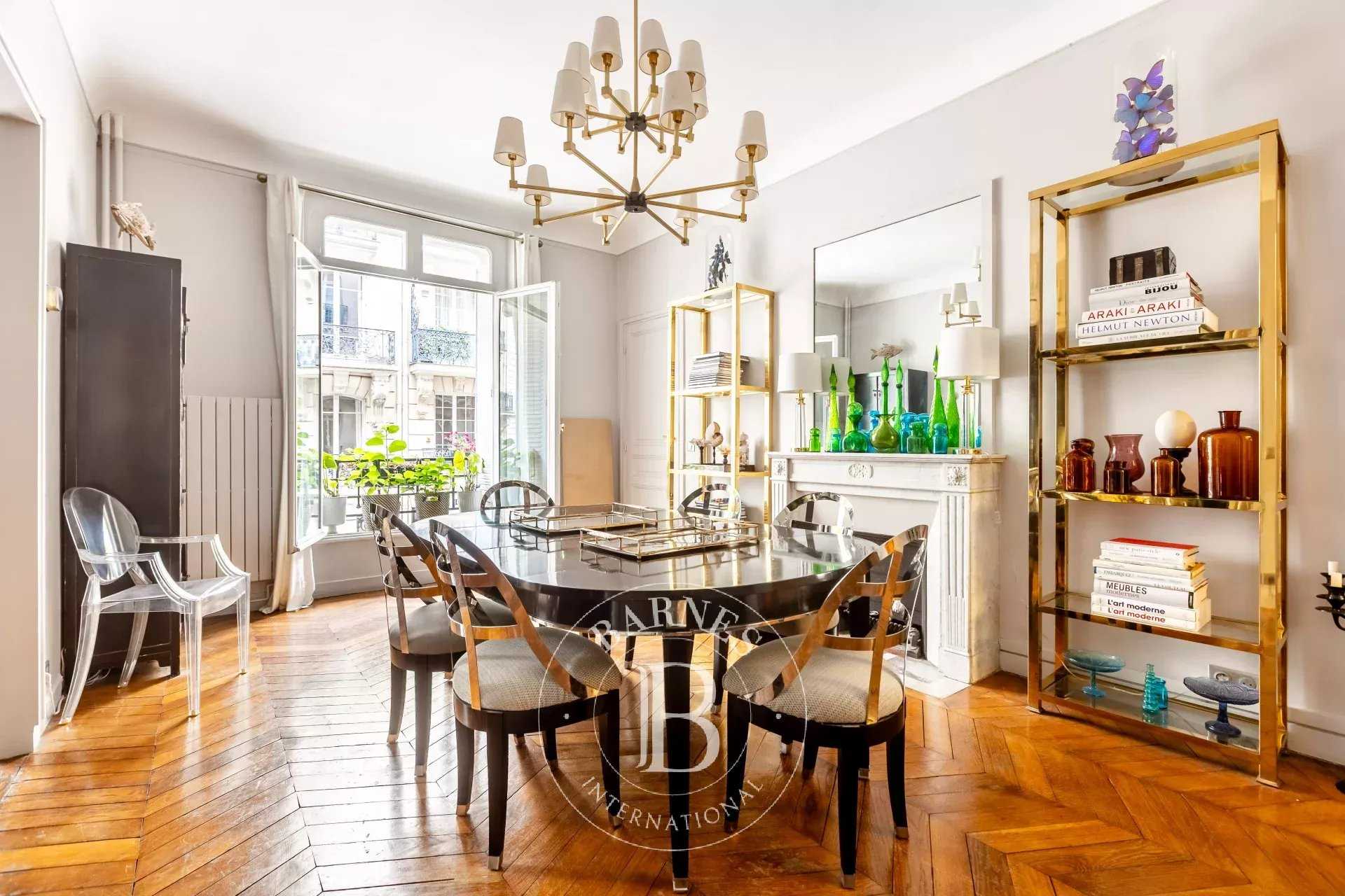 Paris  - Apartment 4 Bedrooms
