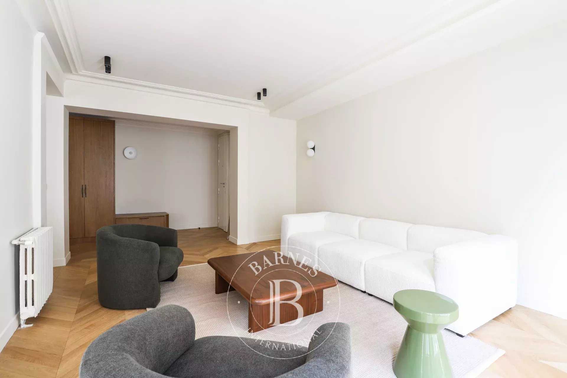Paris  - Apartment 3 Bedrooms