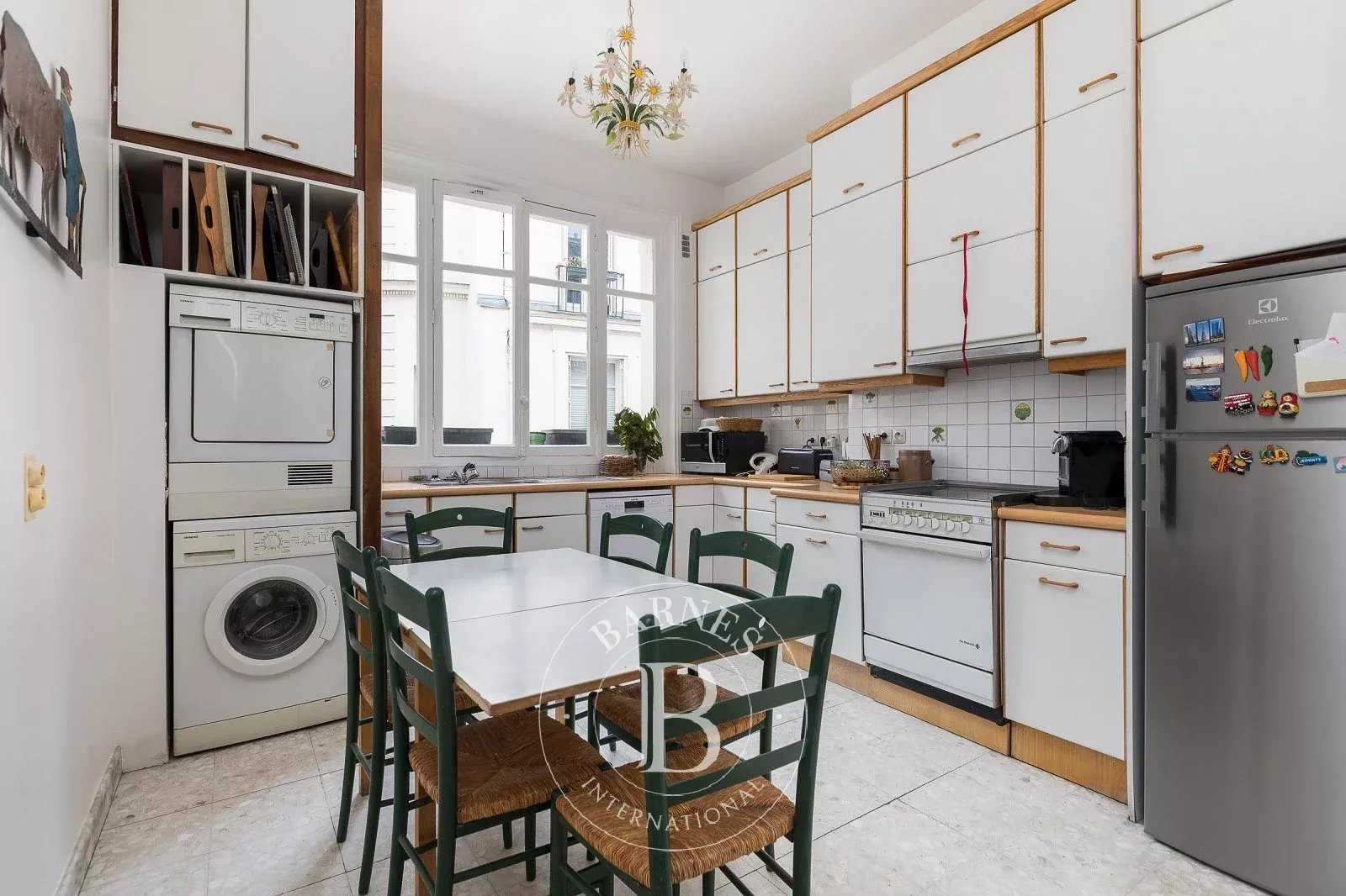 Paris  - Apartment 5 Bedrooms