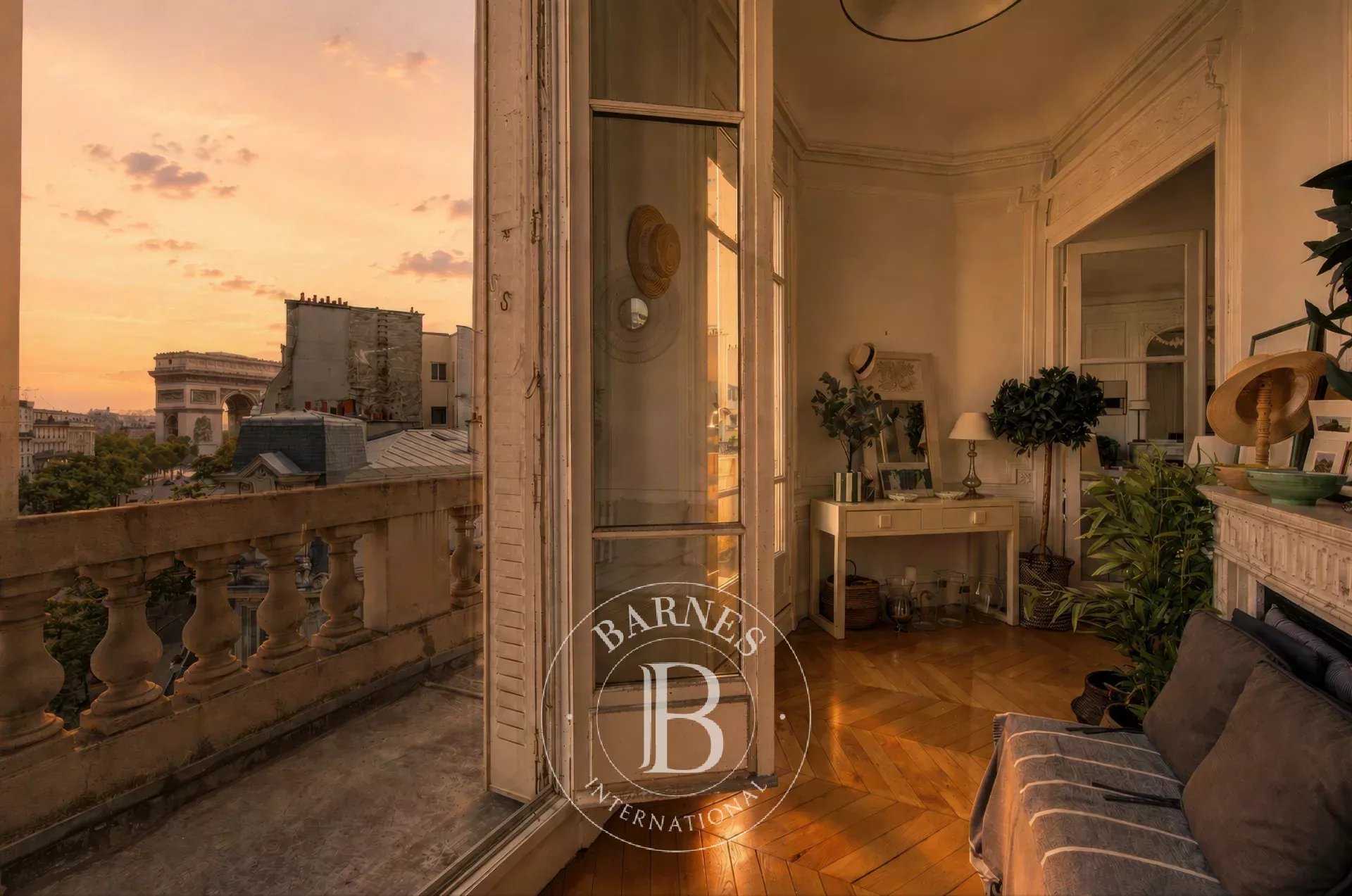 Paris  - Appartement 7 Pi&egrave;ces 4 Chambres