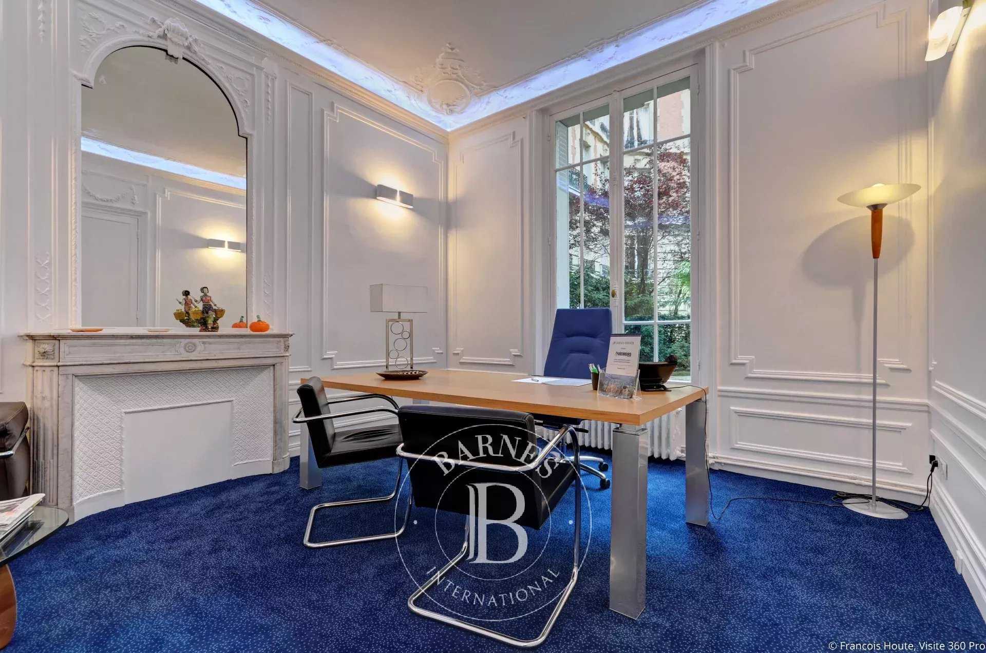 Paris  - Appartement 5 Pièces