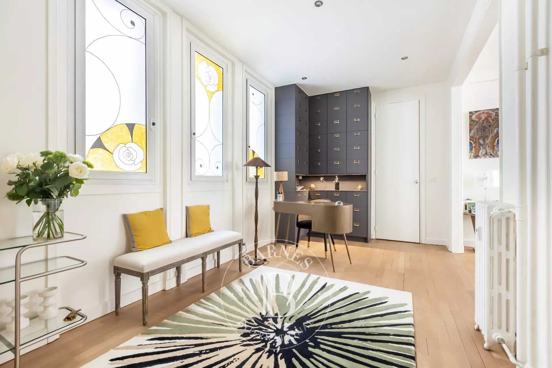 Paris  - Apartment 2 Bedrooms