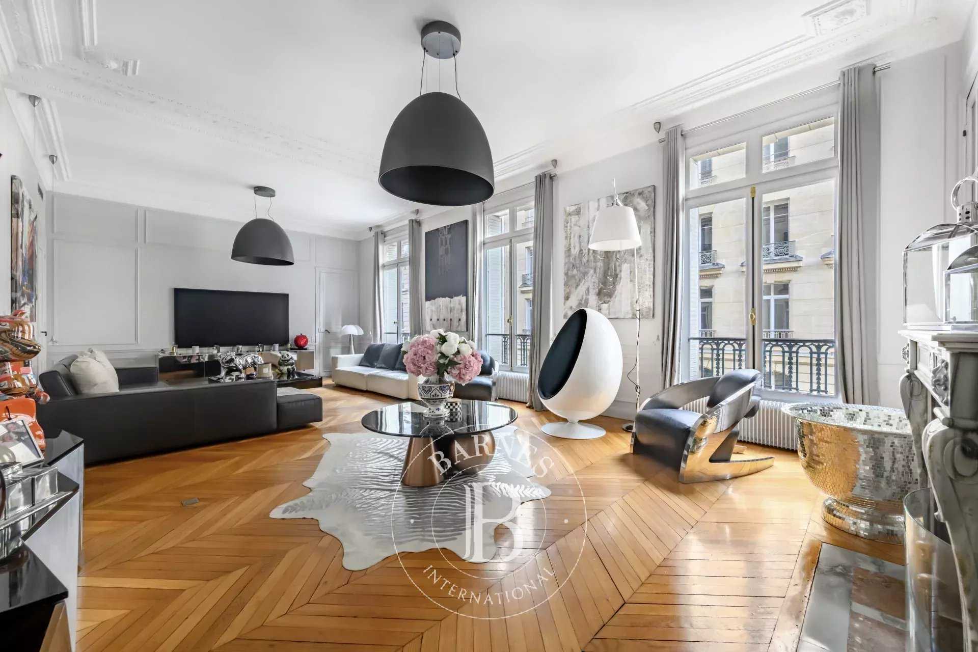 Apartment Paris 75017