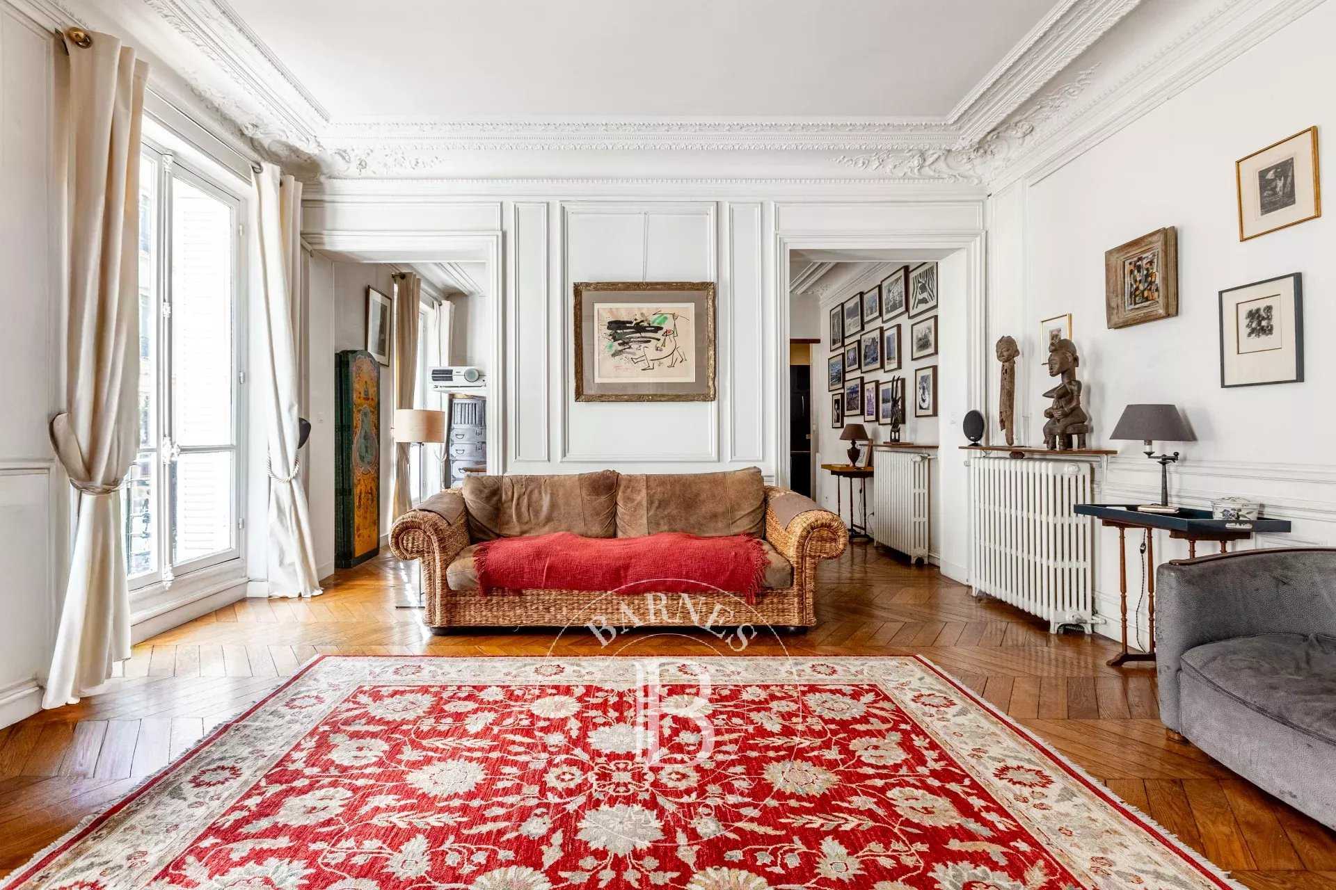 Paris  - Piso 5 Cuartos 3 Habitaciones