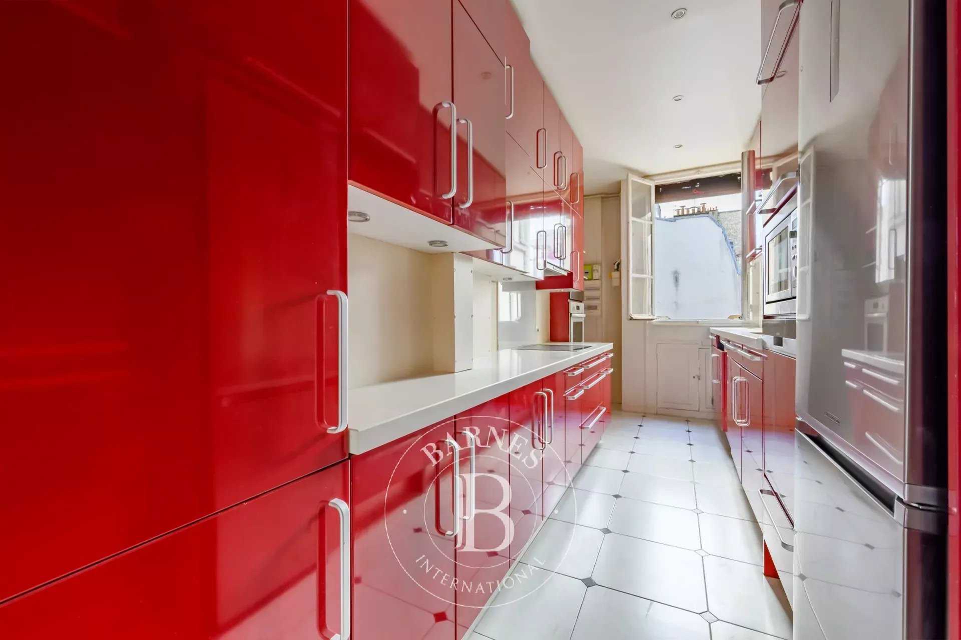 Paris  - Piso 6 Cuartos 3 Habitaciones