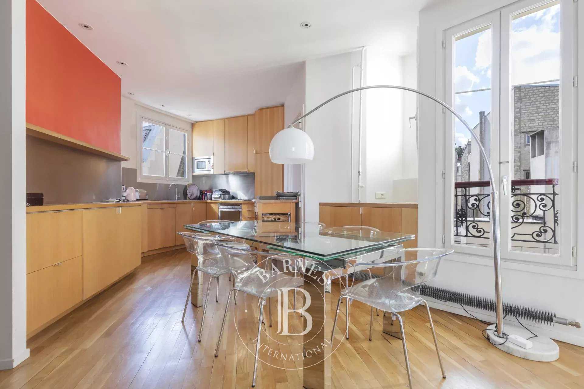 Paris  - Apartment 3 Bedrooms