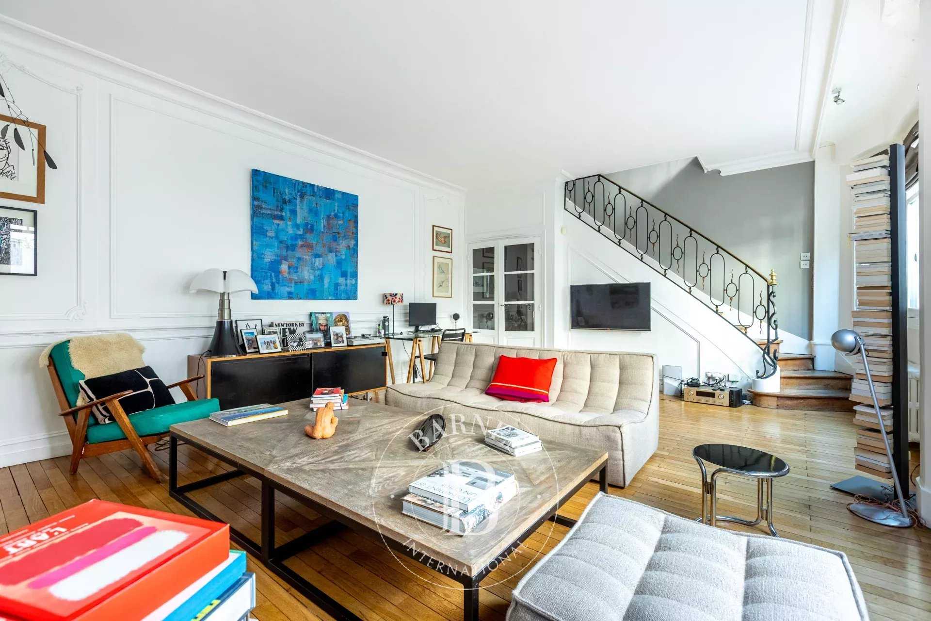 Paris  - Apartment 3 Bedrooms