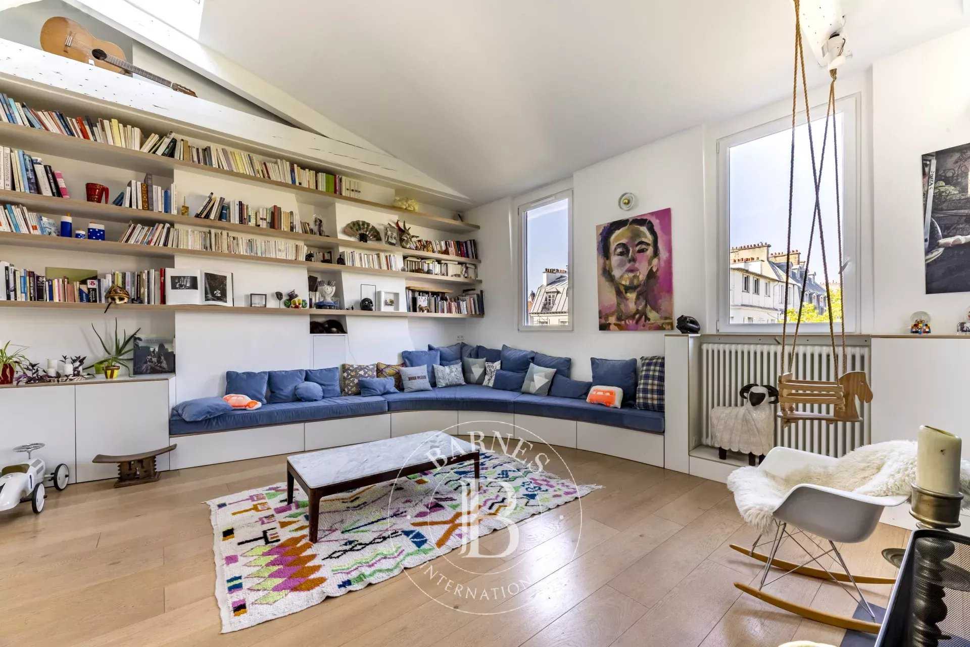 Paris  - Apartment 3 Bedrooms