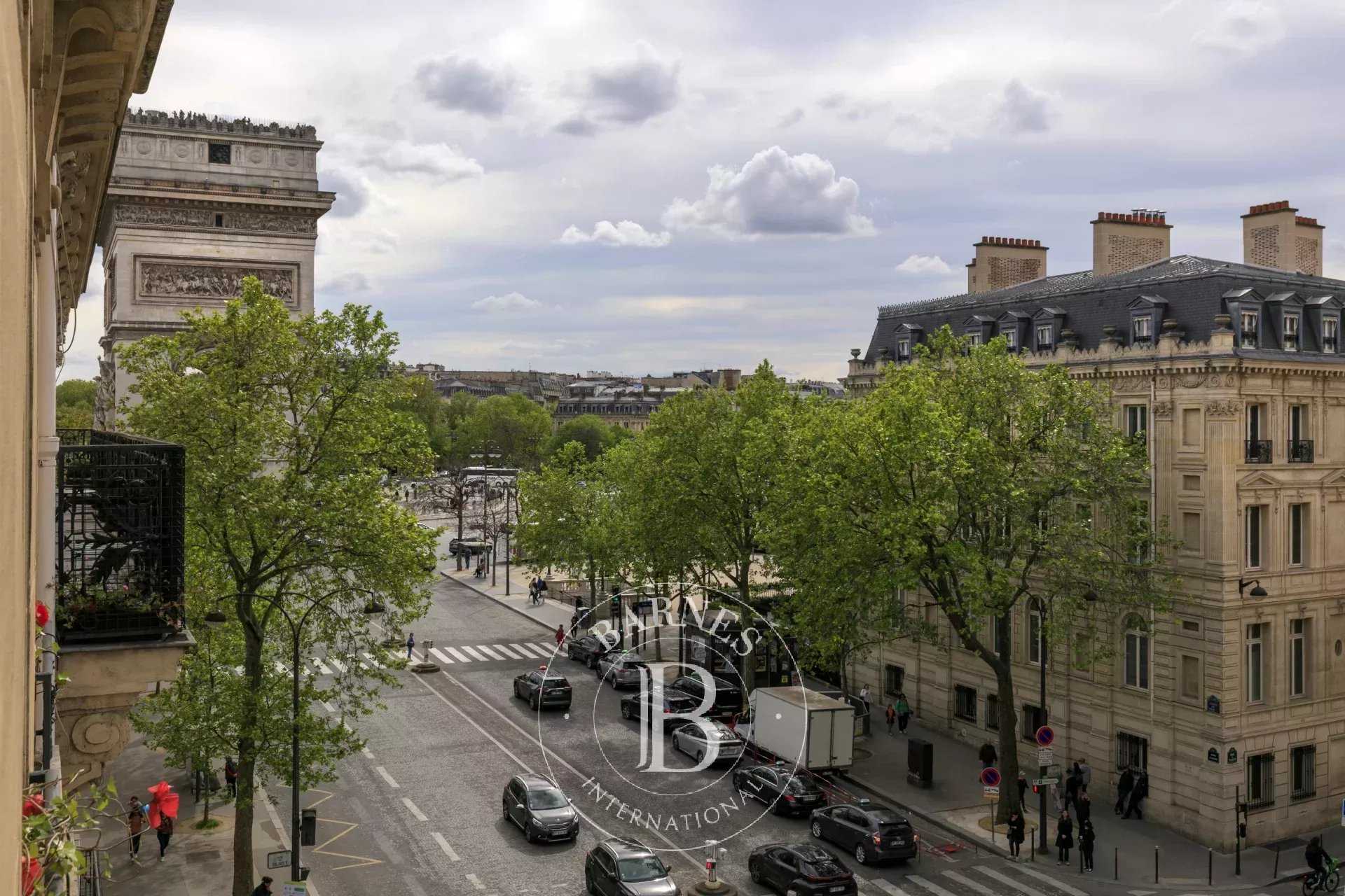 Paris  - Apartment 4 Bedrooms