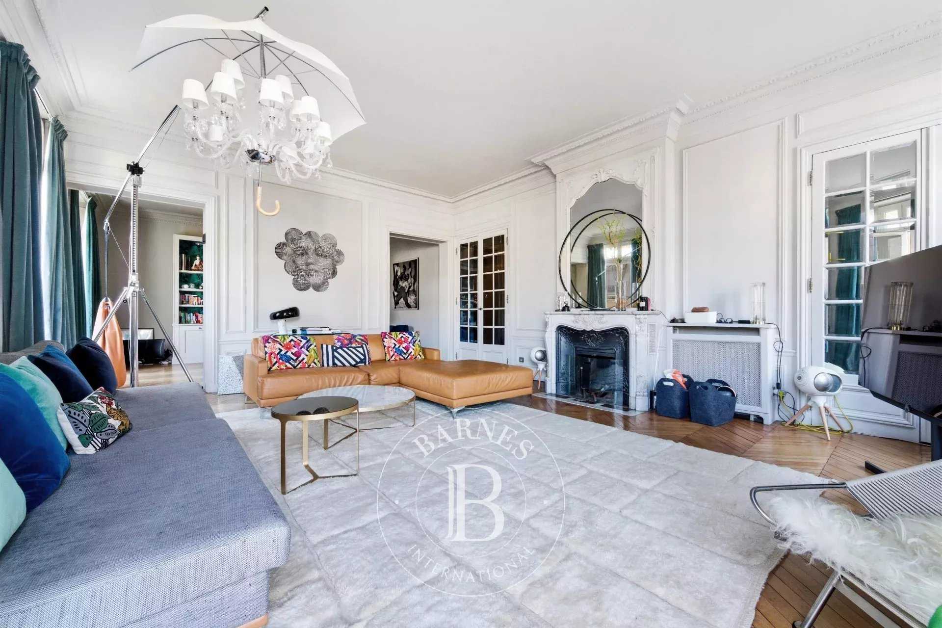 Paris  - Piso 6 Cuartos 4 Habitaciones